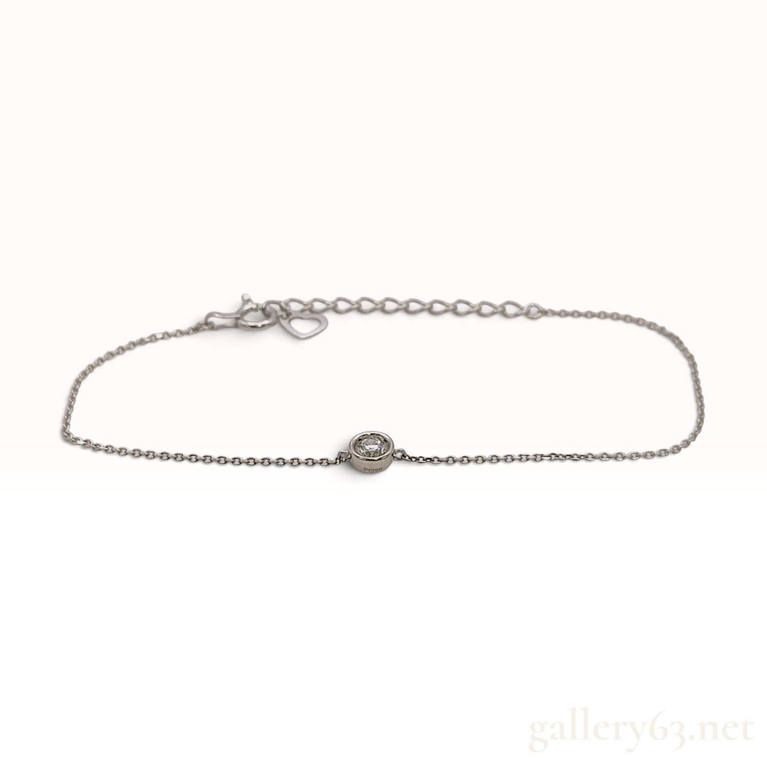 Ponte Vecchio Platinum and 0.15 Carat Diamond Solitaire Bracelet