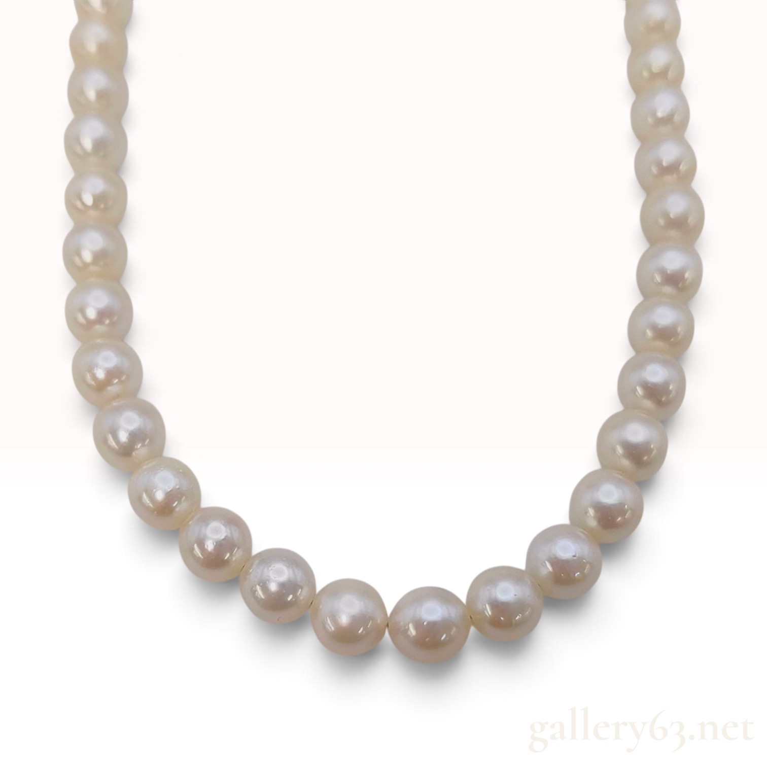 Single Strand Semi-Round Cultured Pearl Necklace with Silver Clasp