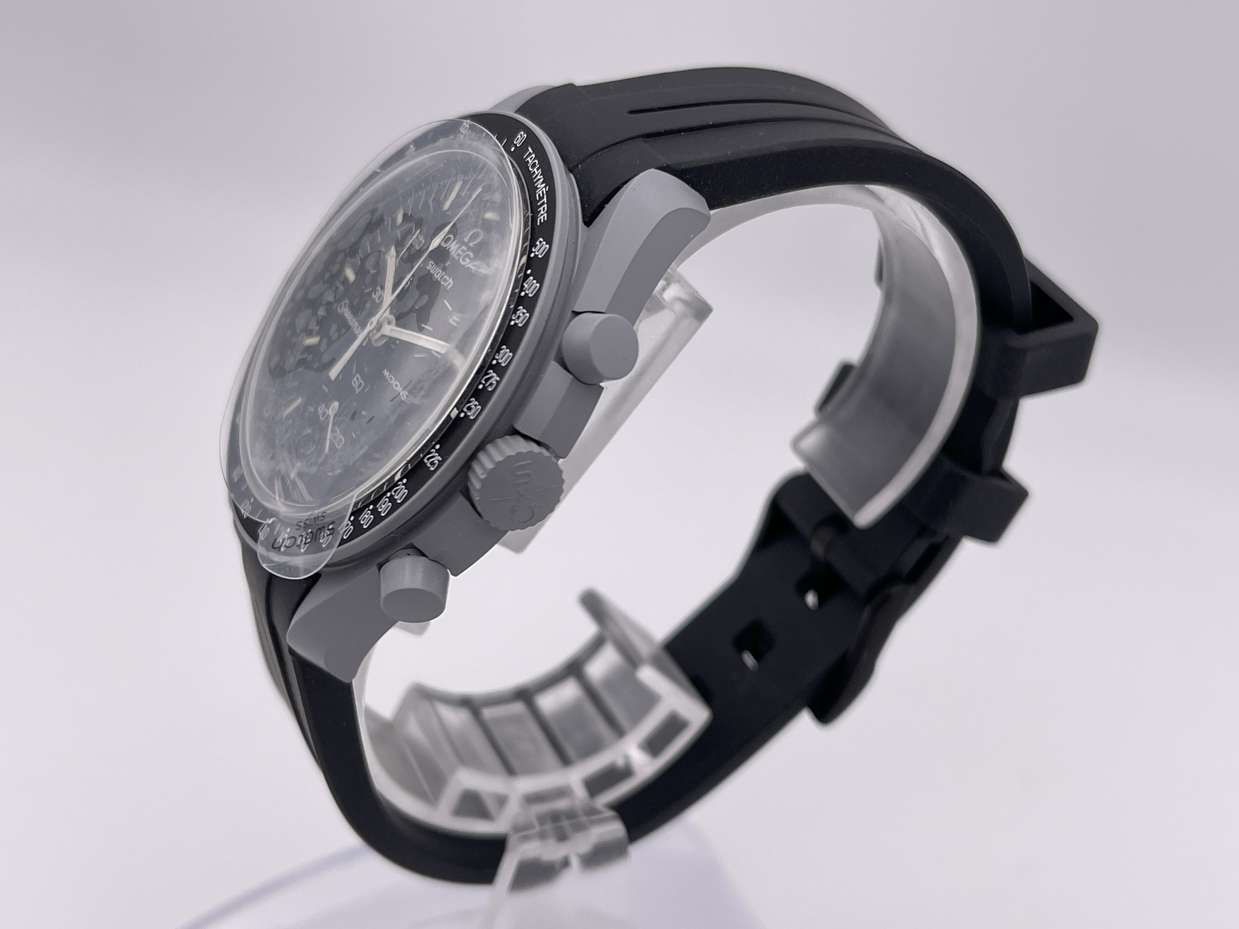 Omega x Swatch Speedmaster MoonSwatch Mission to the Moon SO33M100
