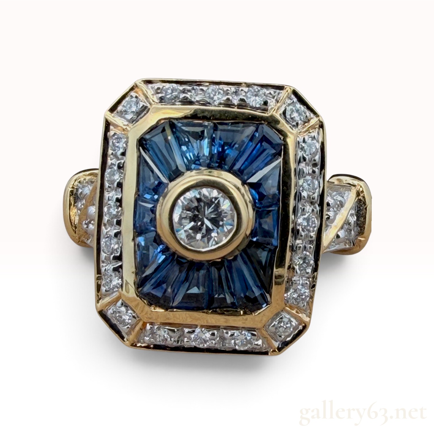 18k Diamond and Sapphire Ring
