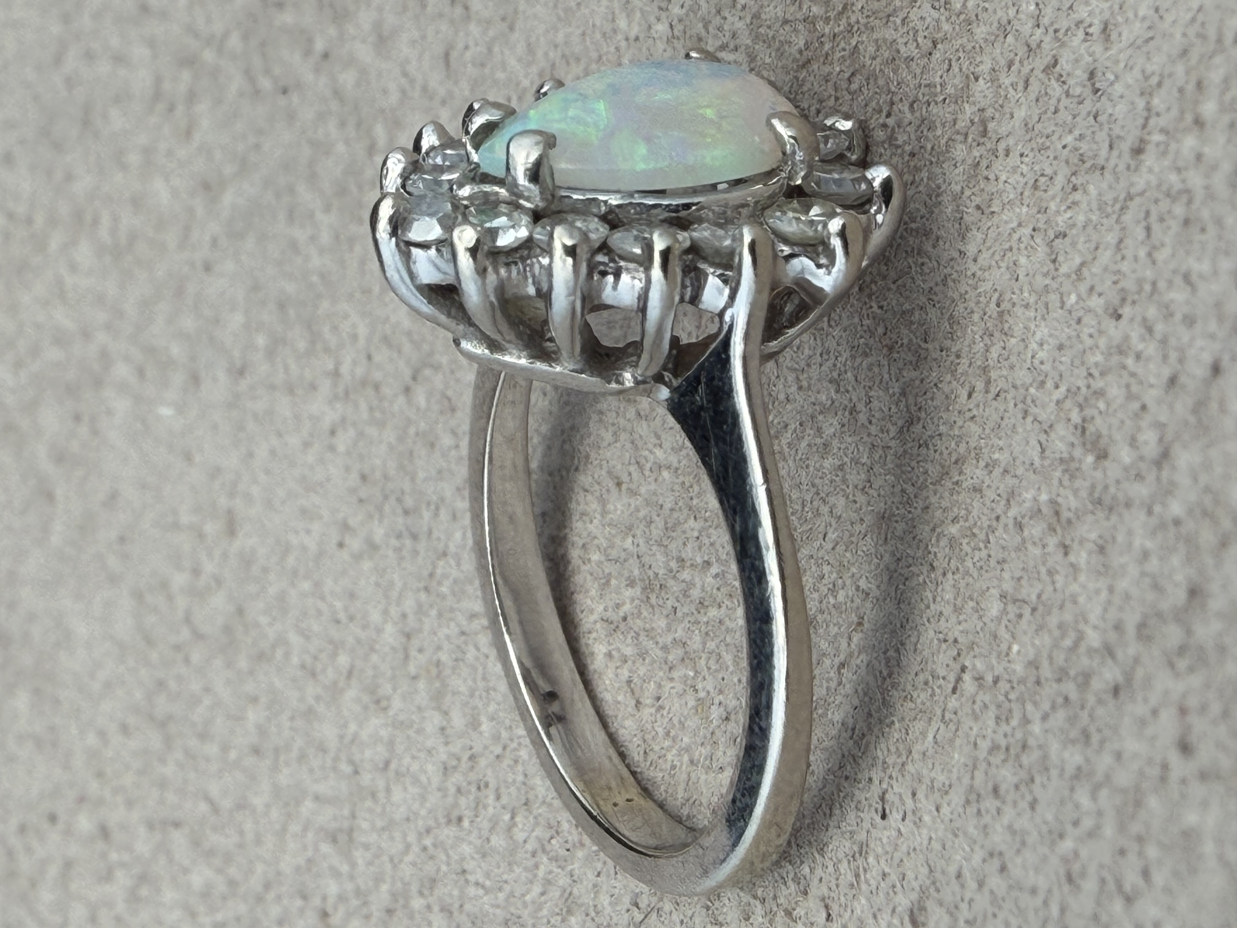 14k Opal Diamond Ring