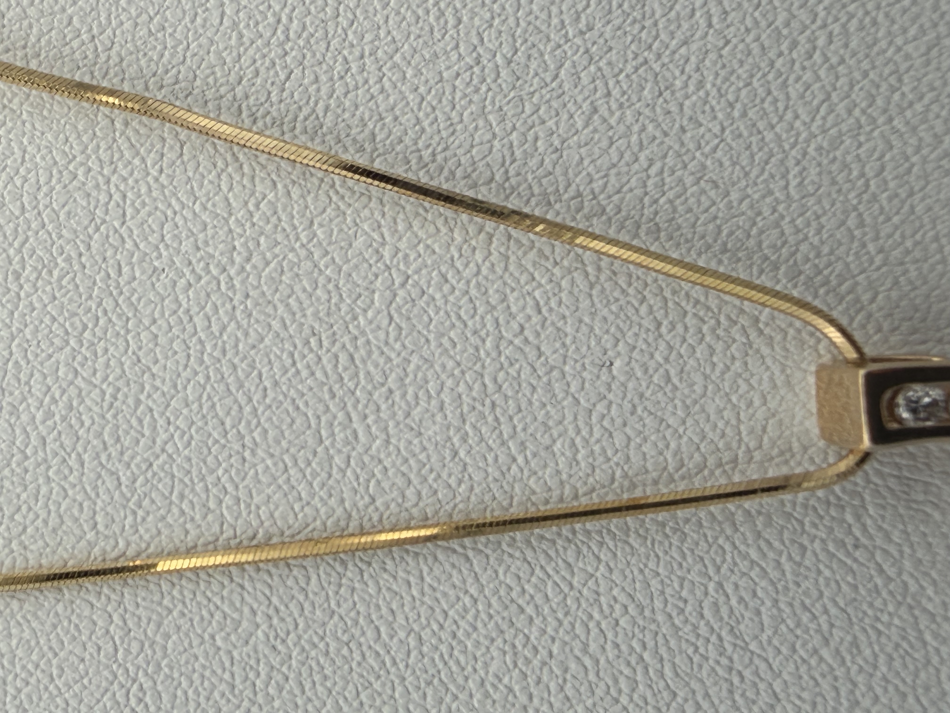 14k Yellow Gold Diamond Necklace
