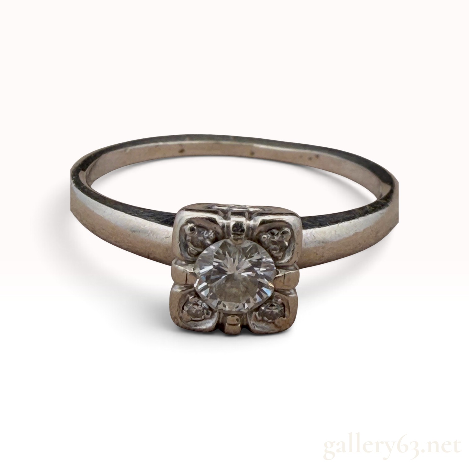 14k White Gold Diamond Ring
