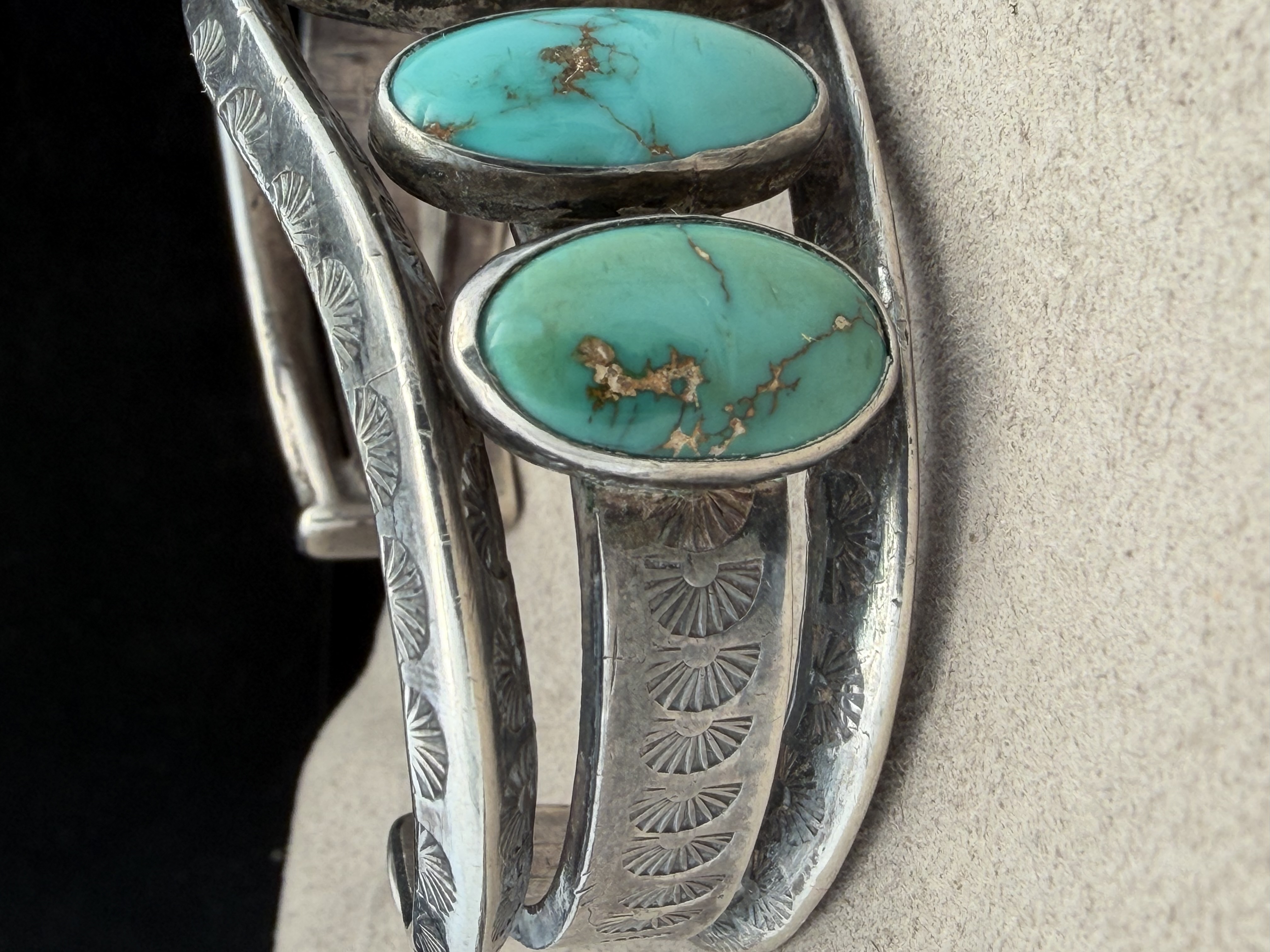 Native American Navajo Turquoise Cuff Bracelet