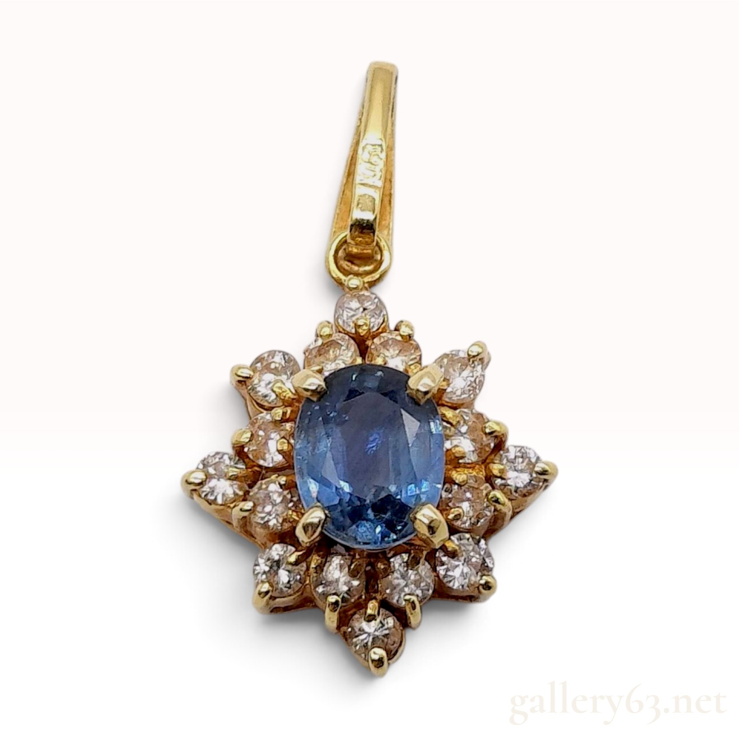 18K Yellow Gold Blue Sapphire and Diamond Cluster Pendant