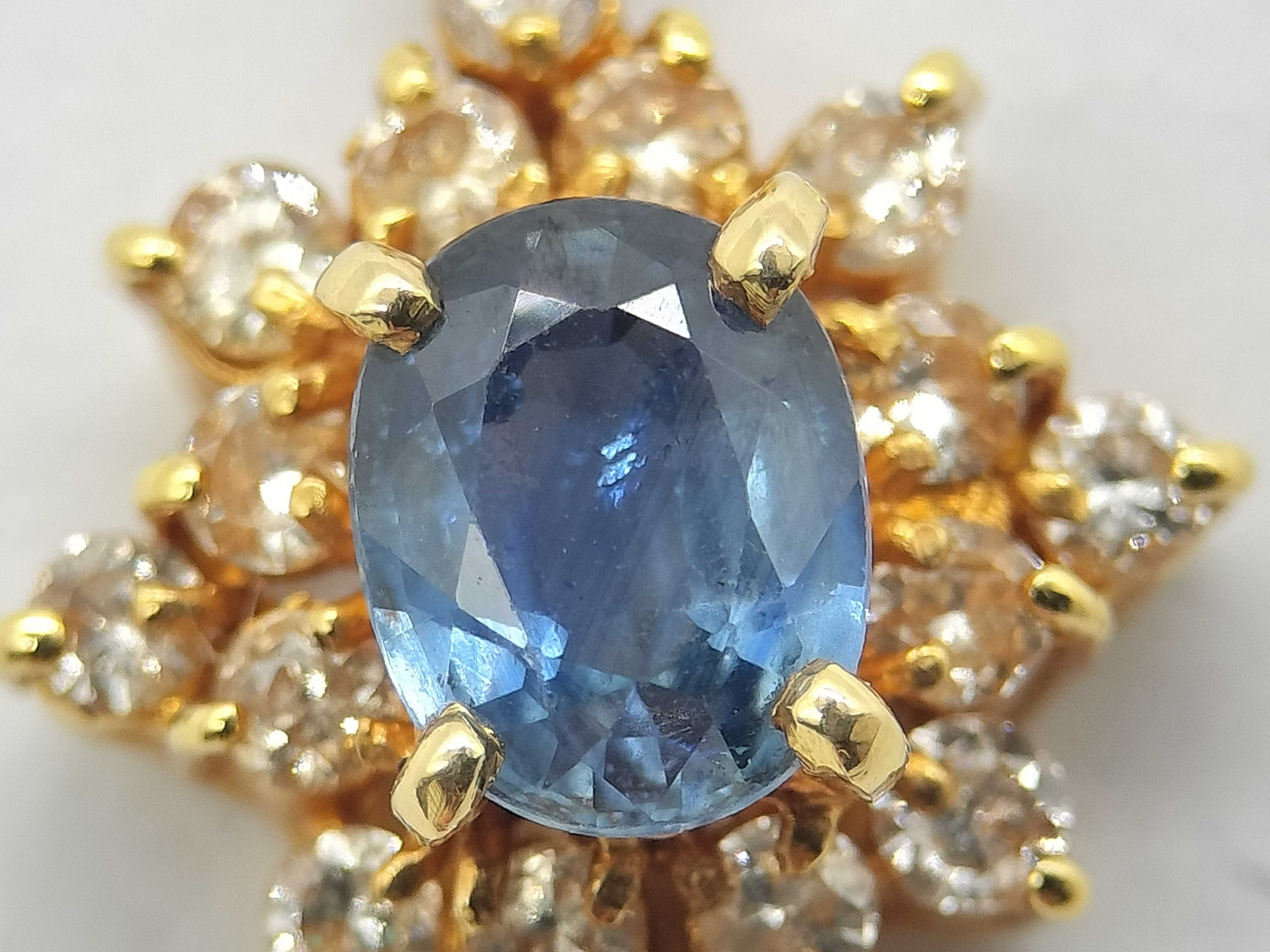 18K Yellow Gold Blue Sapphire and Diamond Cluster Pendant