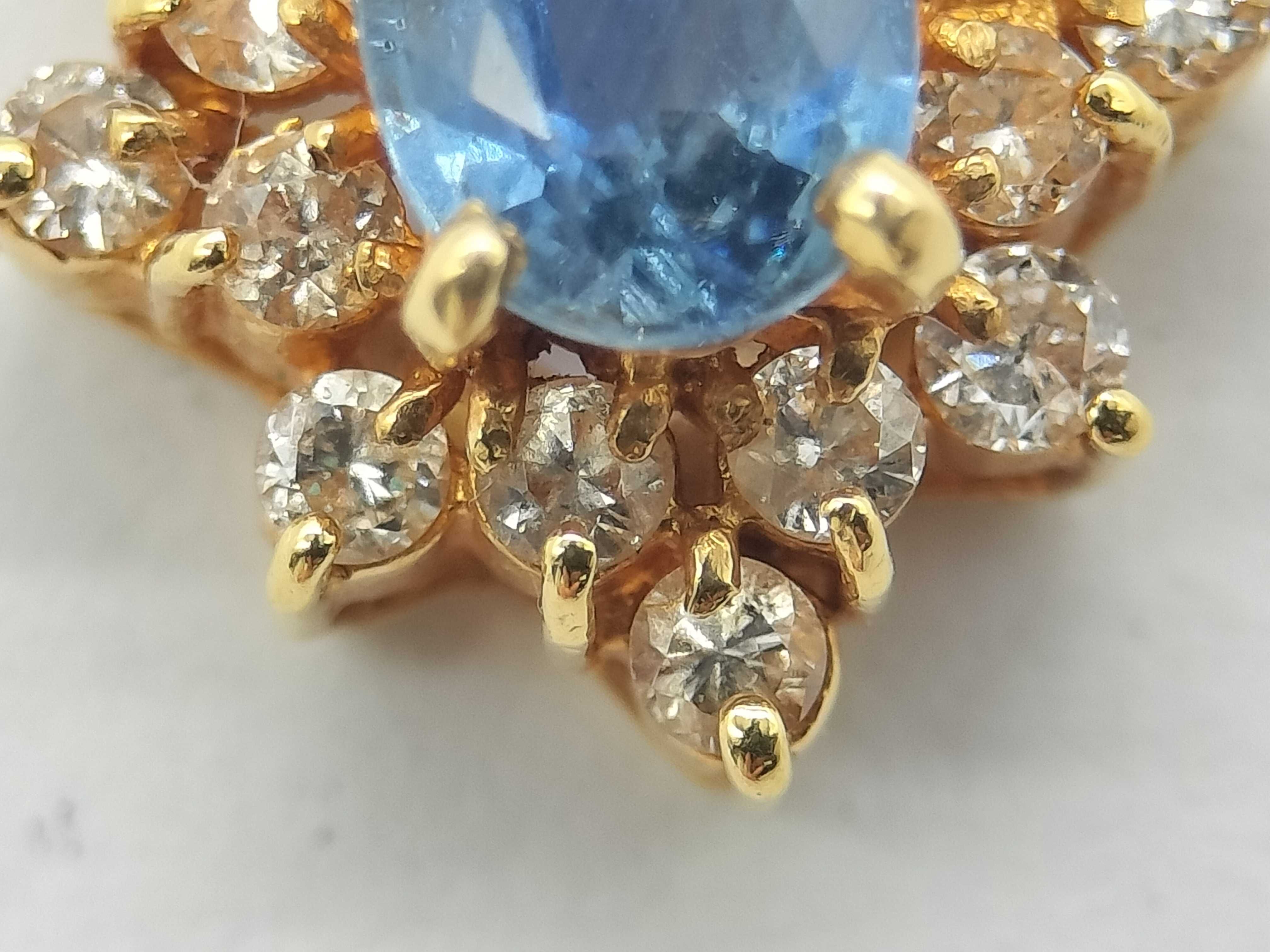 18K Yellow Gold Blue Sapphire and Diamond Cluster Pendant