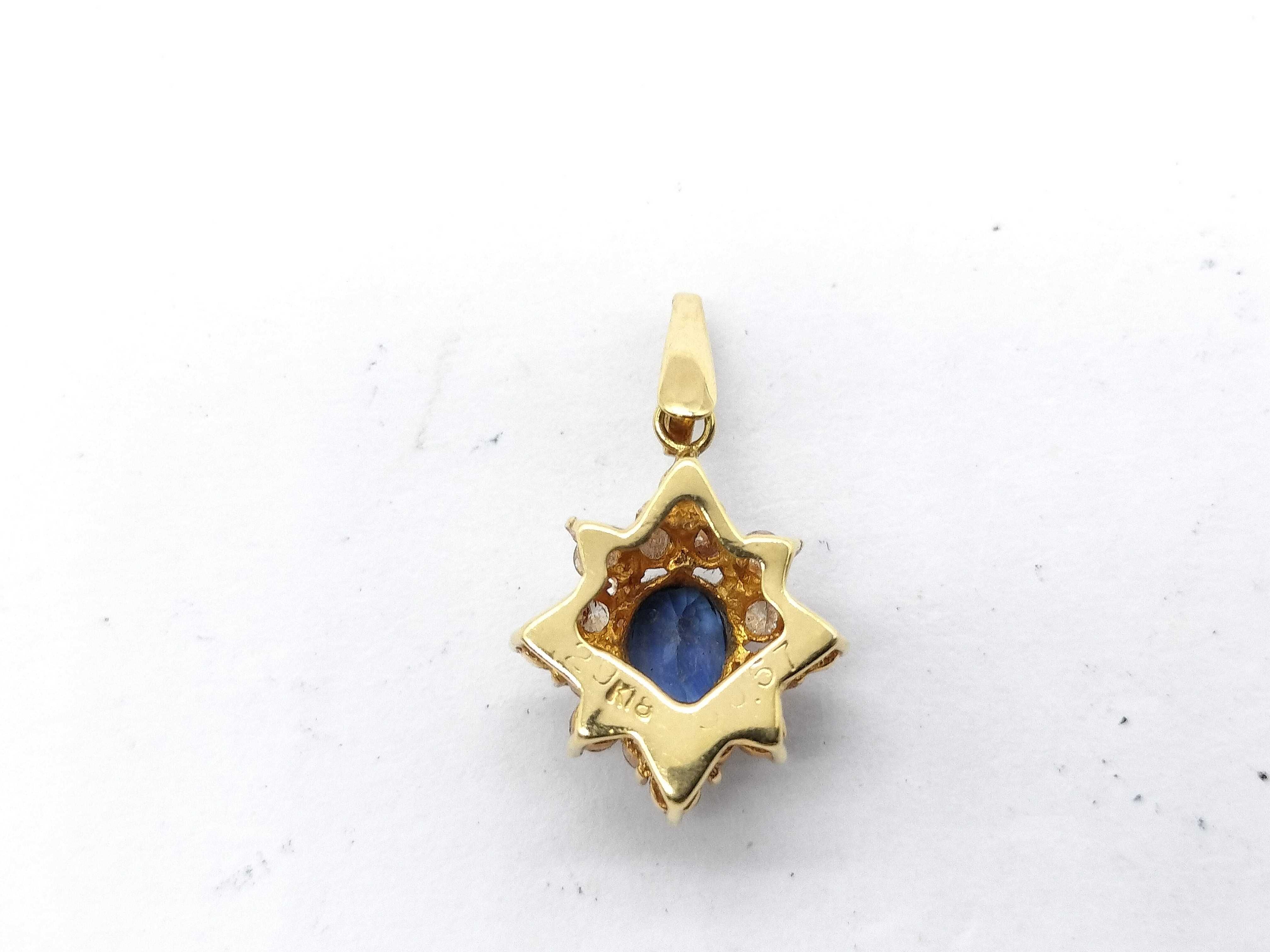 18K Yellow Gold Blue Sapphire and Diamond Cluster Pendant