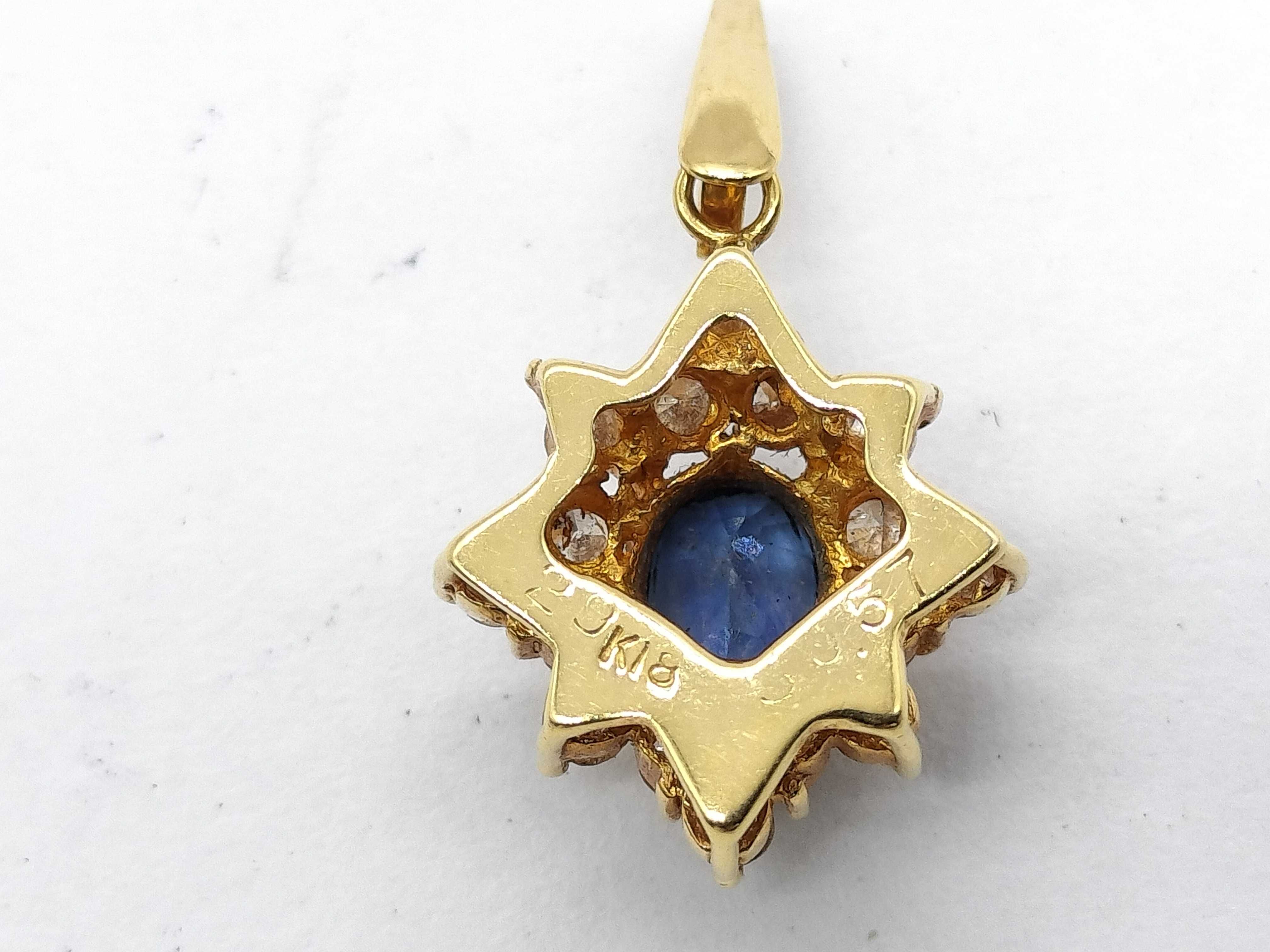 18K Yellow Gold Blue Sapphire and Diamond Cluster Pendant