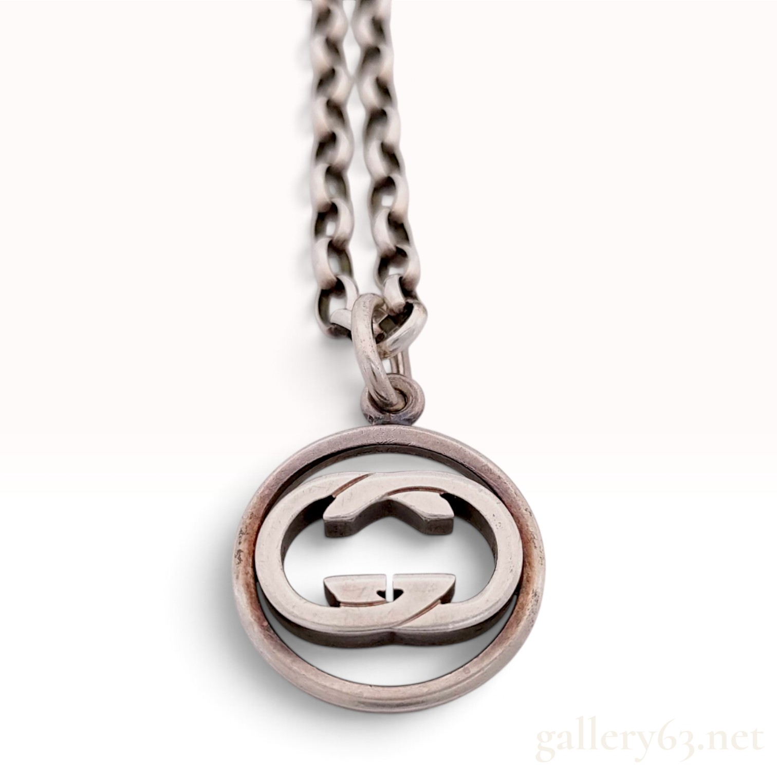 Gucci Sterling Silver Interlocking G Spinning Pendant Necklace