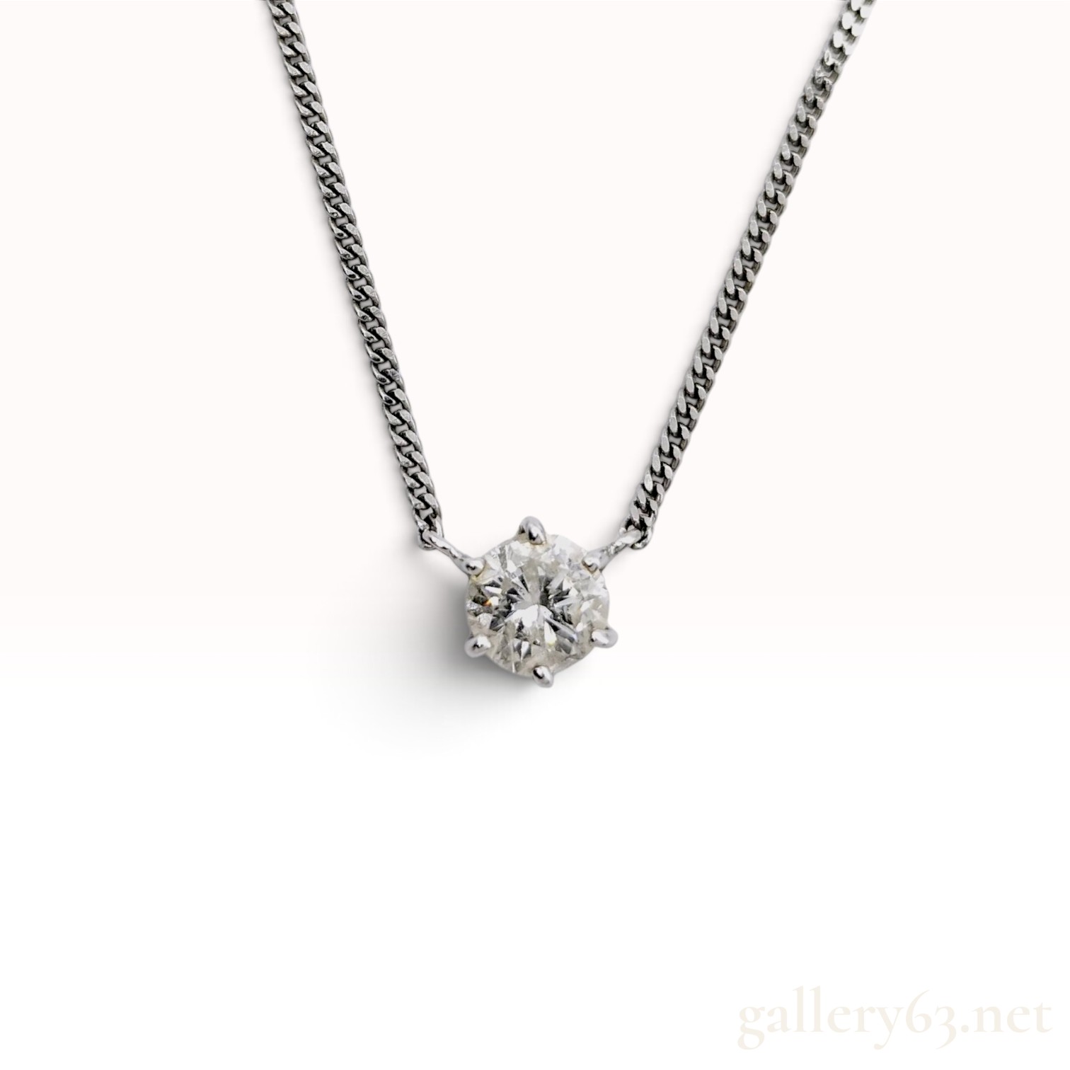 1.03 Carat Diamond and Pt850 Platinum Solitaire Pendant Necklace