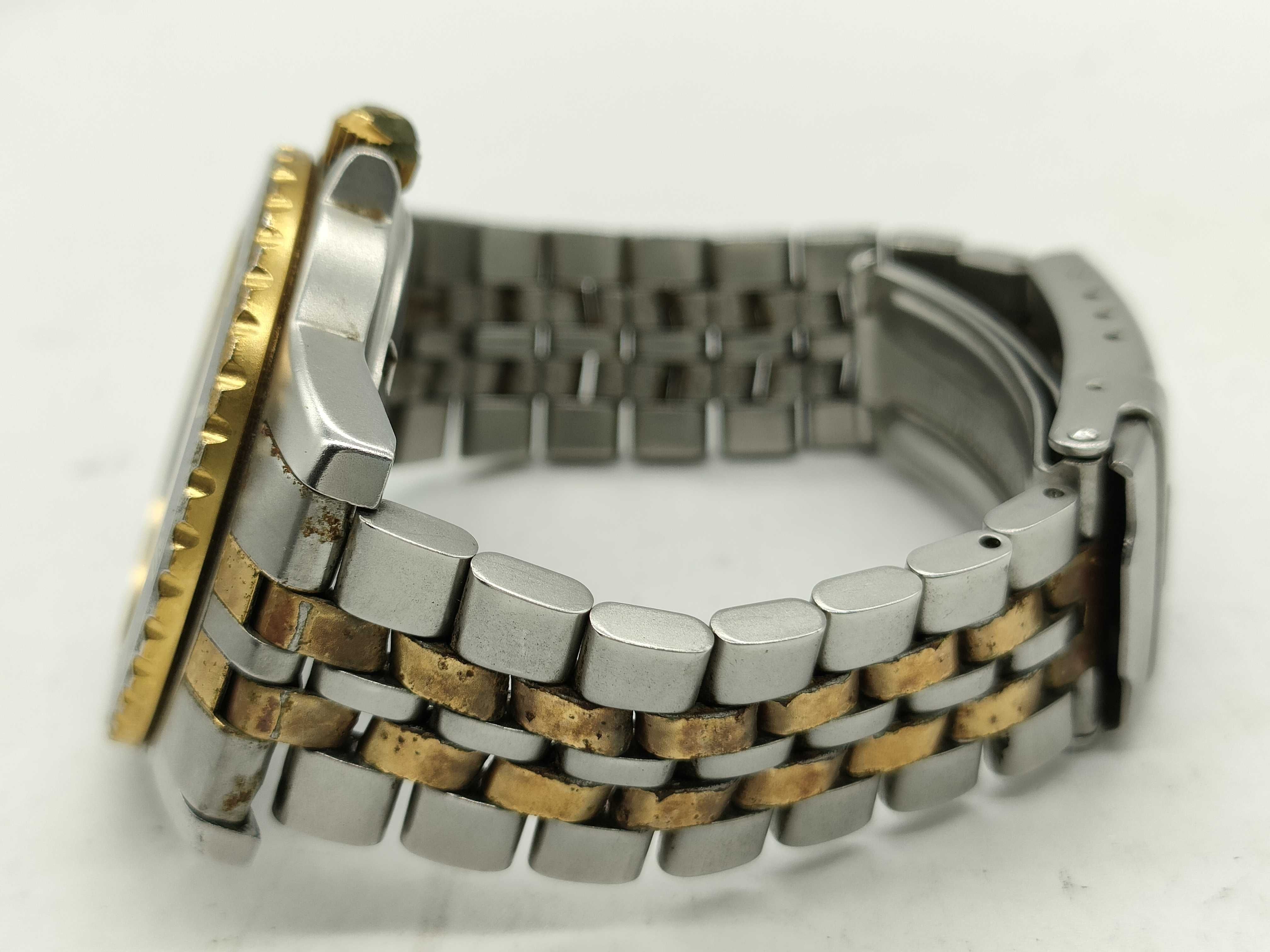 Vintage TAG Heuer Professional 925.213G Stainless Steel and Gold Plated Wristwatch
