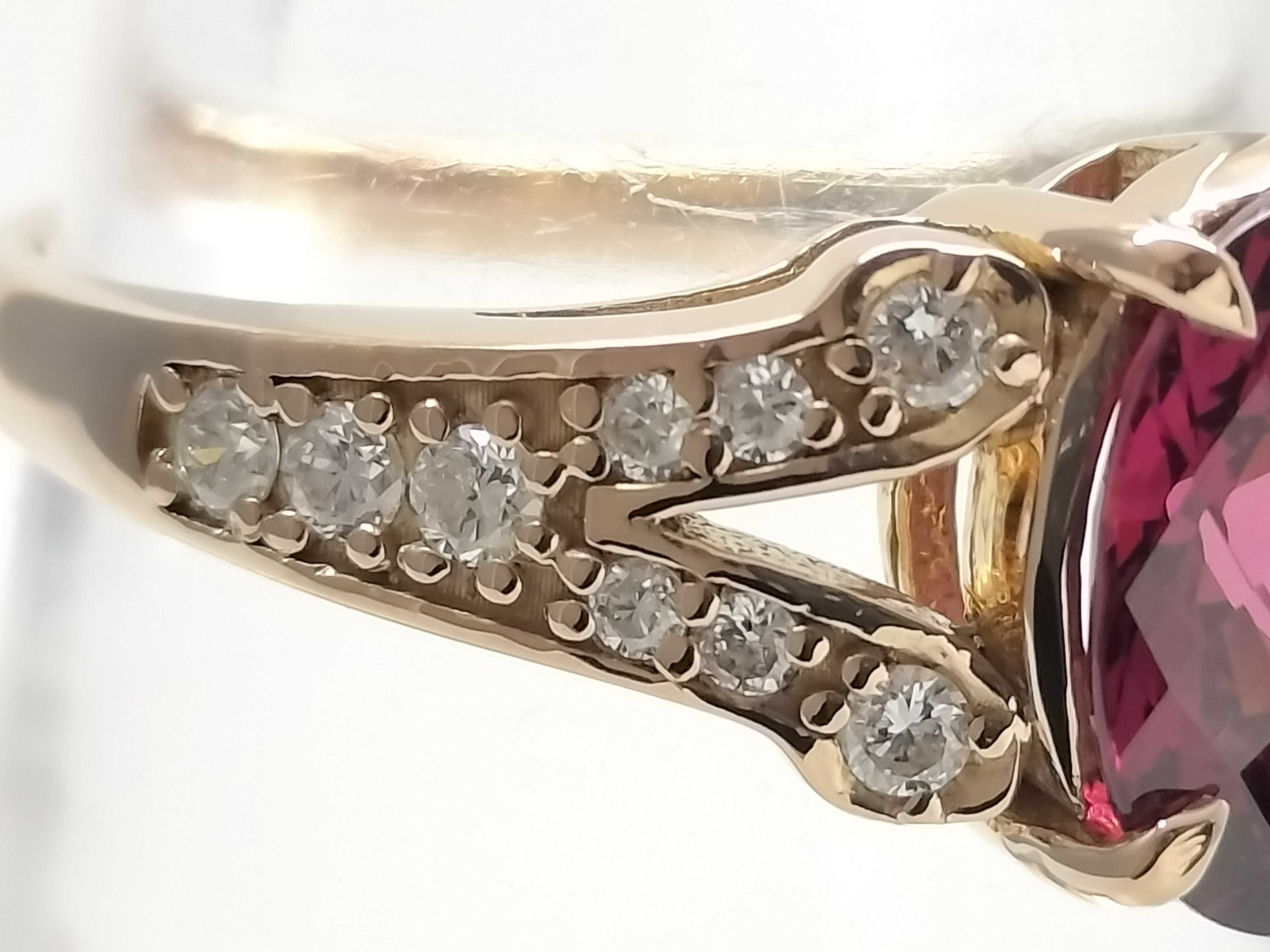 18K Yellow Gold 2.10ct Rhodolite Garnet and 0.23ctw Natural Diamond Ring Size 7