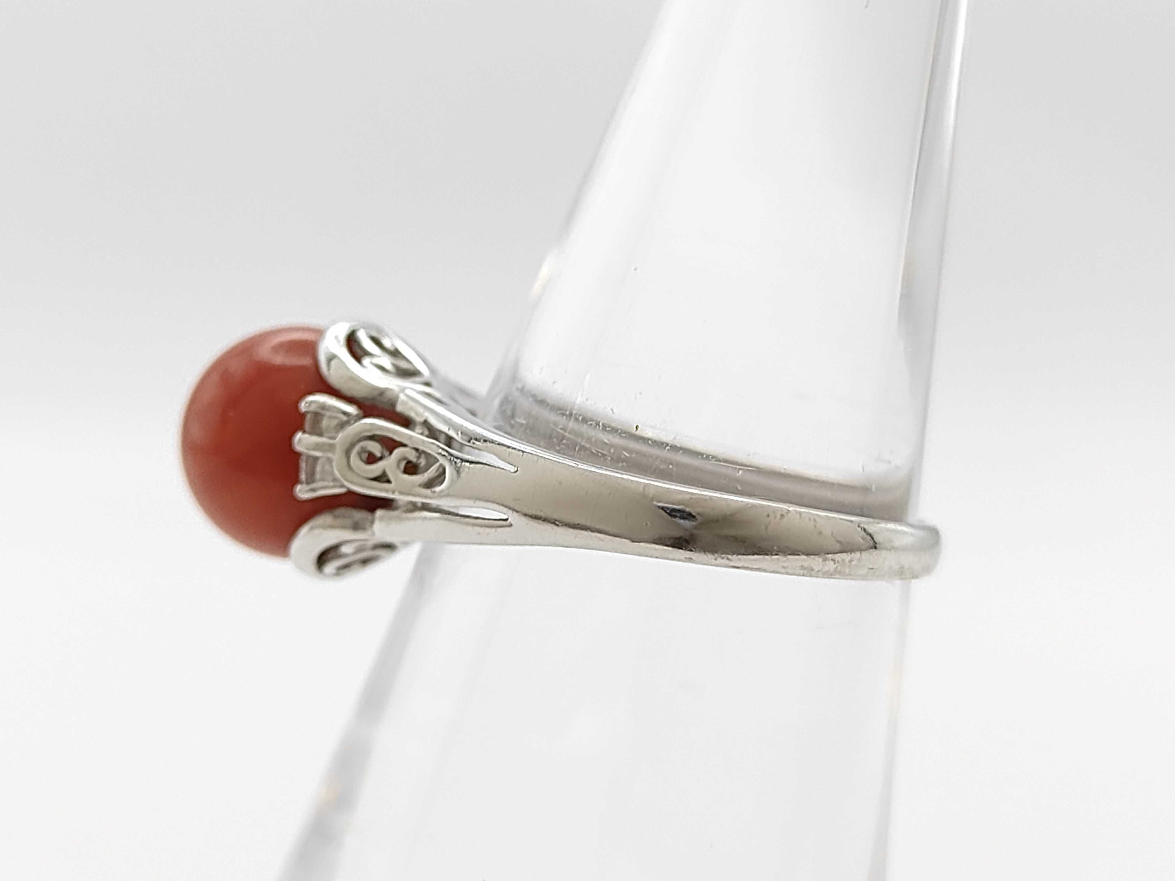 Antique Pt900 0.05ctw Natural Diamond and 8.4mm Red Coral Ring Size 7