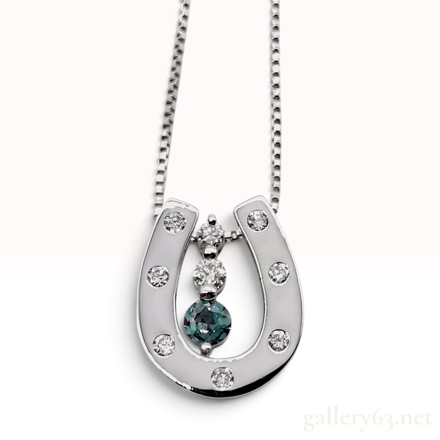 Platinum 0.33ct Natural Alexandrite and 0.05ctw Natural Diamond Horseshoe Pendant Necklace with Memo