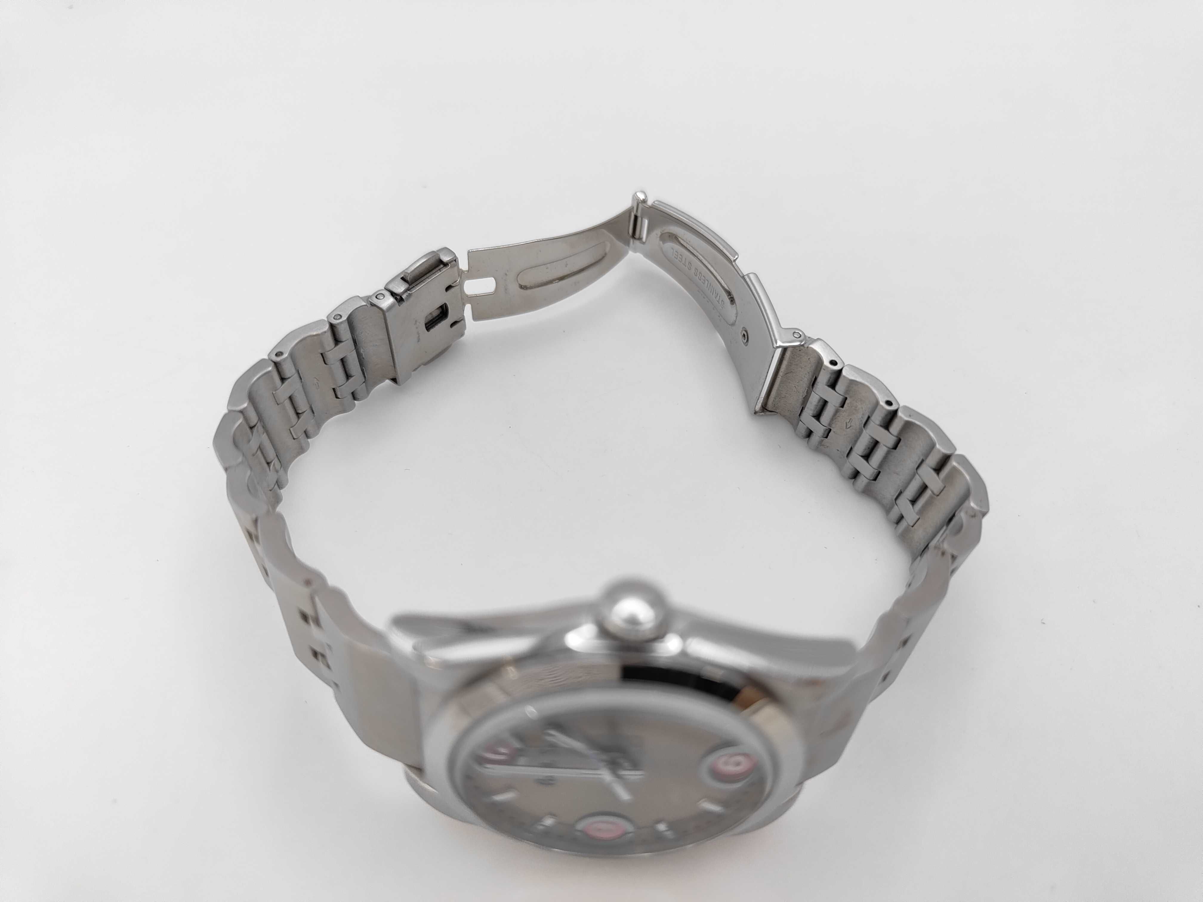 Paul Smith 6038-T006418 TA Stainless Steel Ladies Wristwatch with Booklet