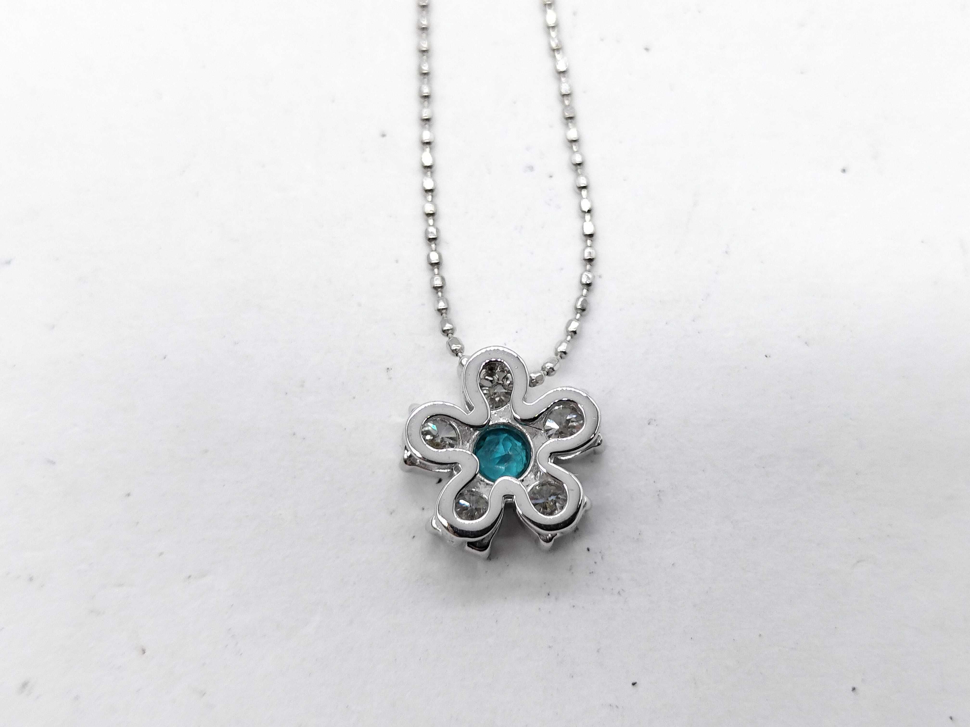 18KWG 0.08ct Paraiba Tourmaline and 0.52ctw Natural Diamond Flower Pendant Necklace