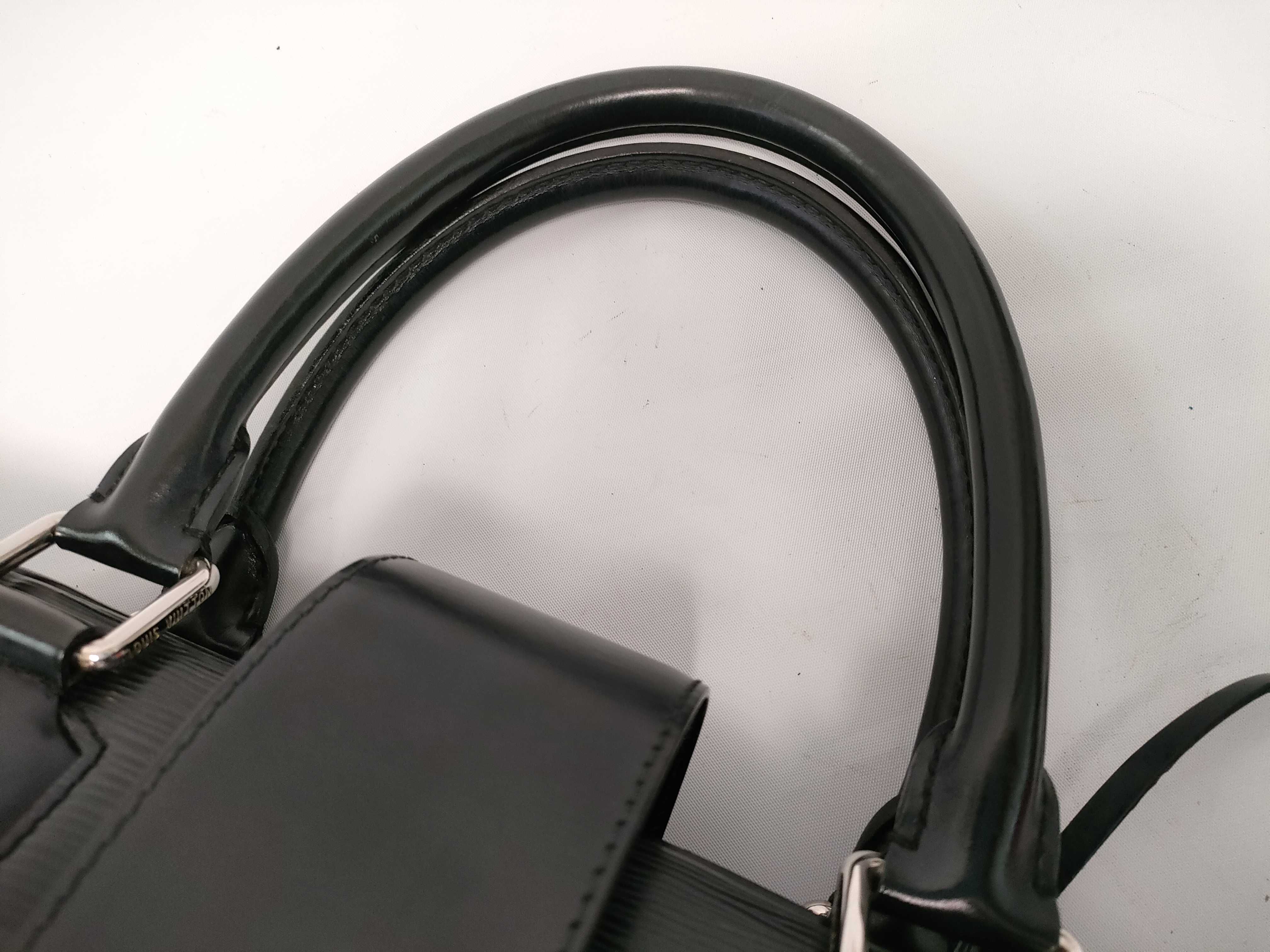 Louis Vuitton Montaigne Bowling GM Noir Epi Leather Handbag