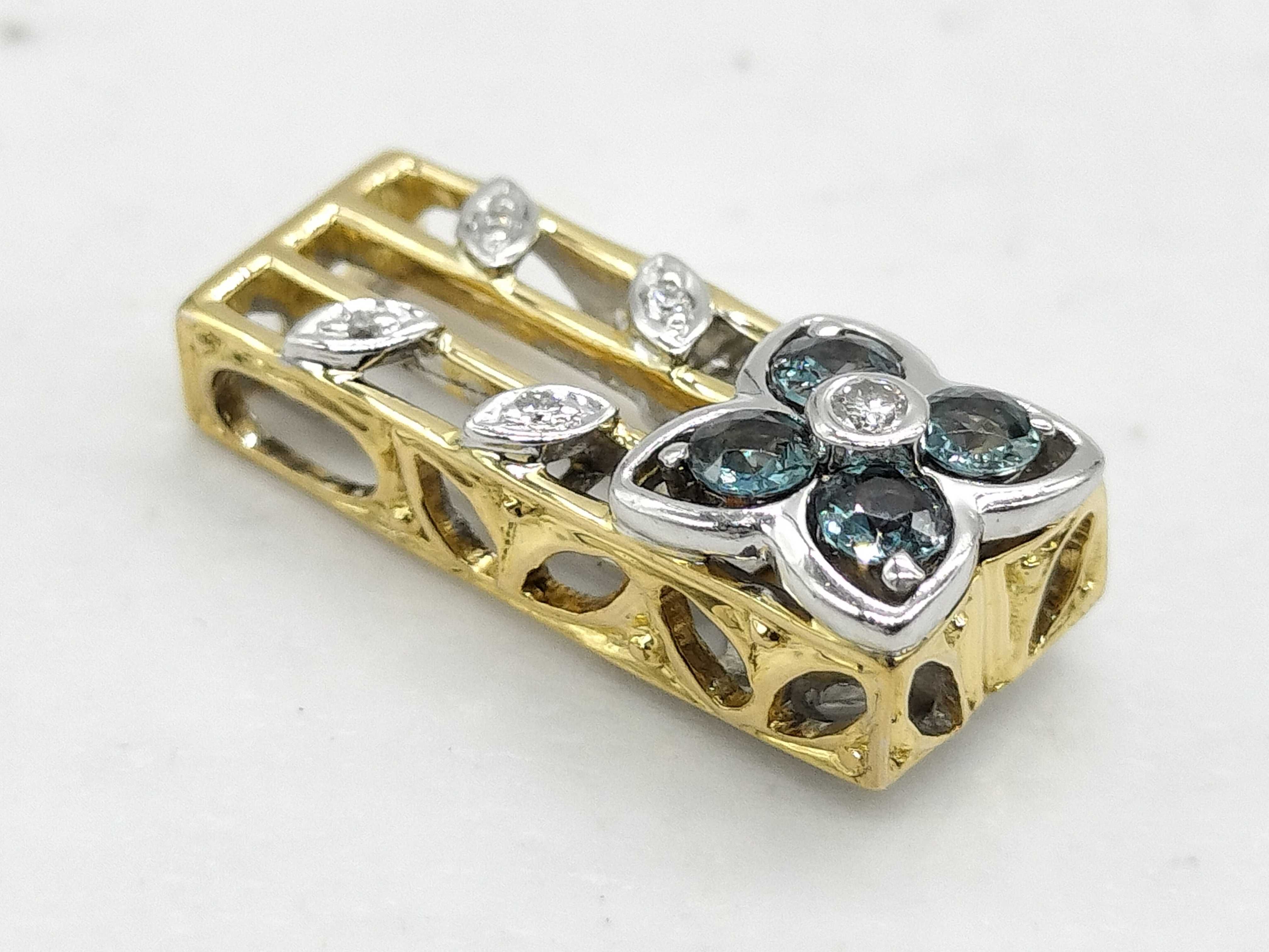 18K Gold Color Change Natural Alexandrite and Diamond Pendant