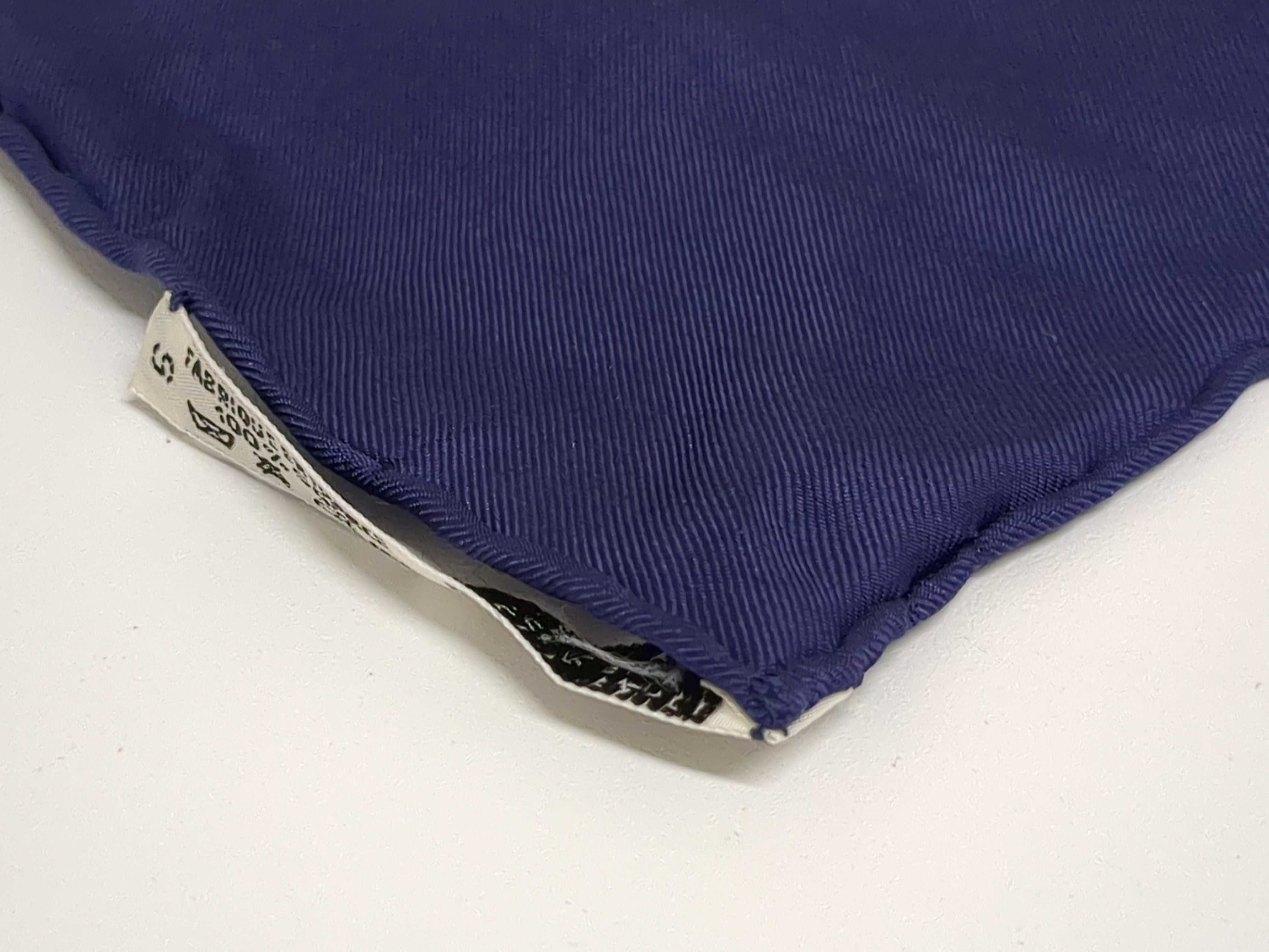 Vintage Hermes Reveries Japonaises (Japanese Reveries) Silk Carre 90
