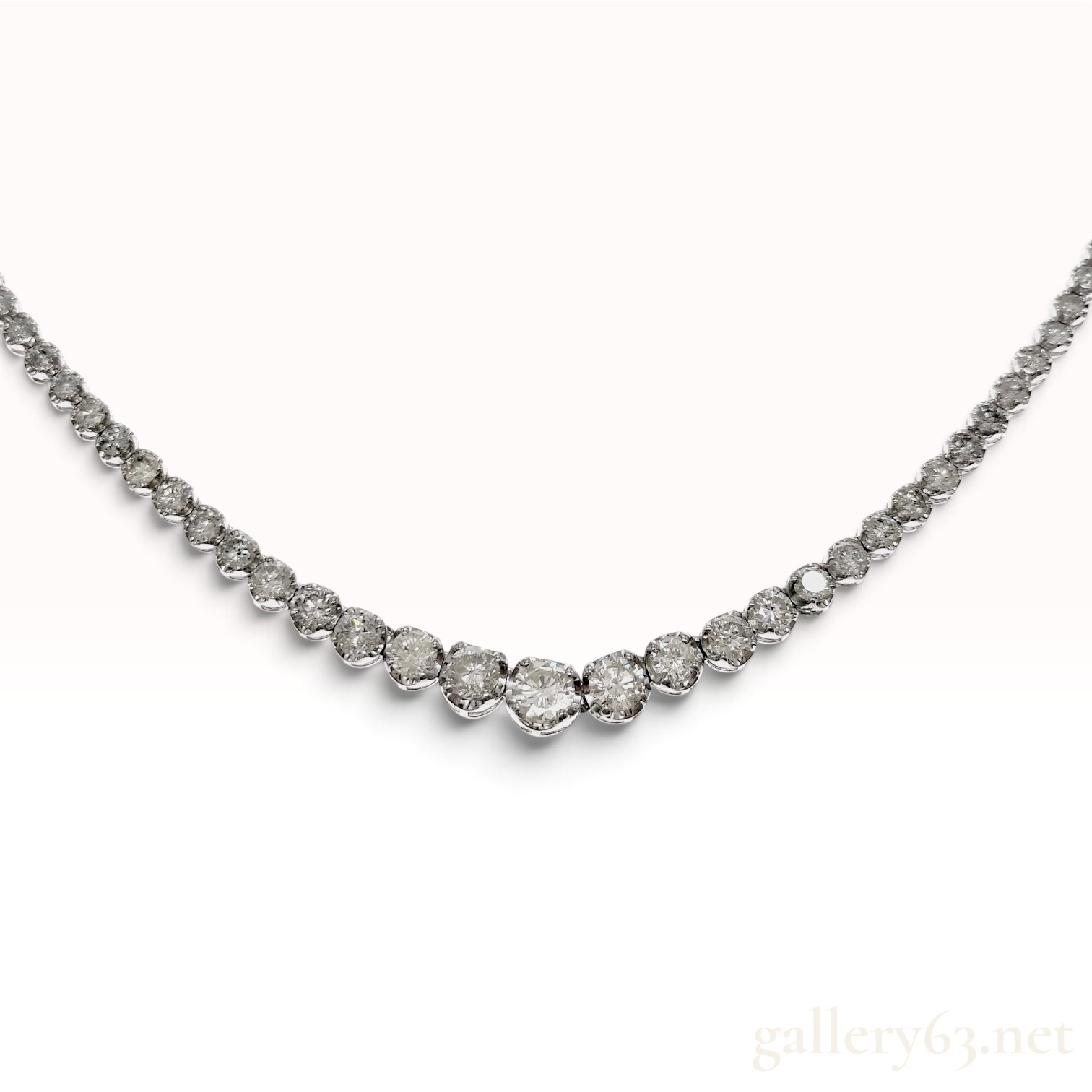 10.00ctw Natural Diamond Pt850 Graduated Line Necklace