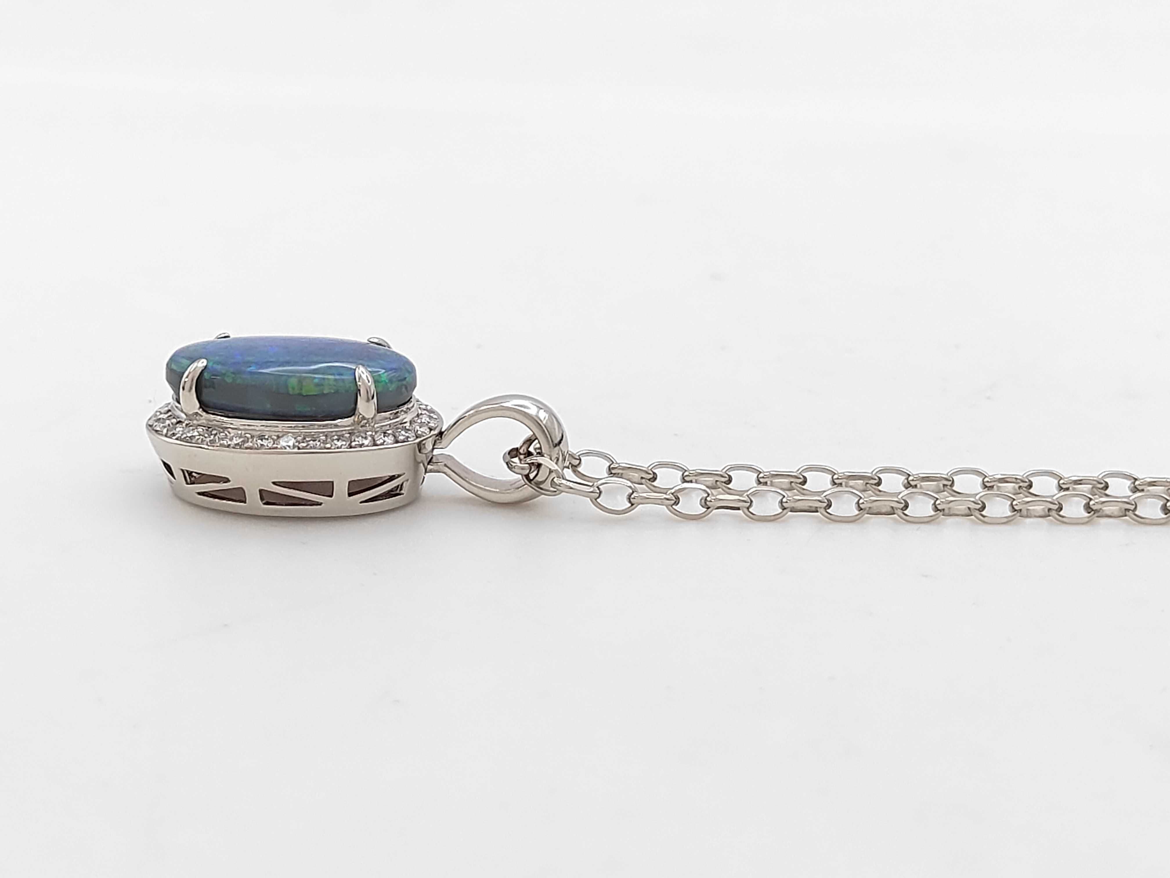 Pt900 Platinum 7.90ct Natural Black Opal and 0.56ctw Natural Diamond Pendant Necklace W/CGL Report