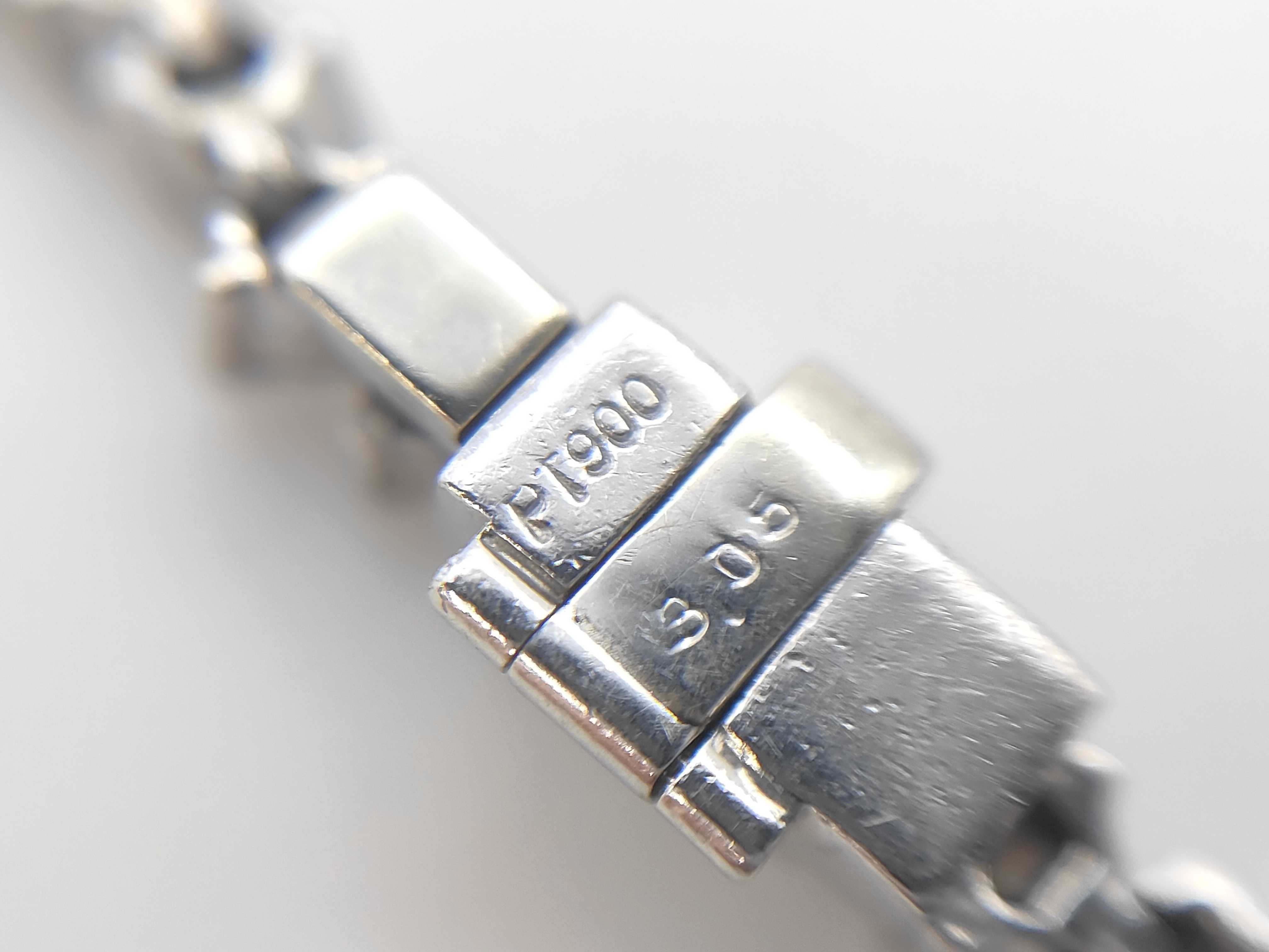 Pt900 Platinum and 3.05ctw Natural Diamond Tennis Bracelet