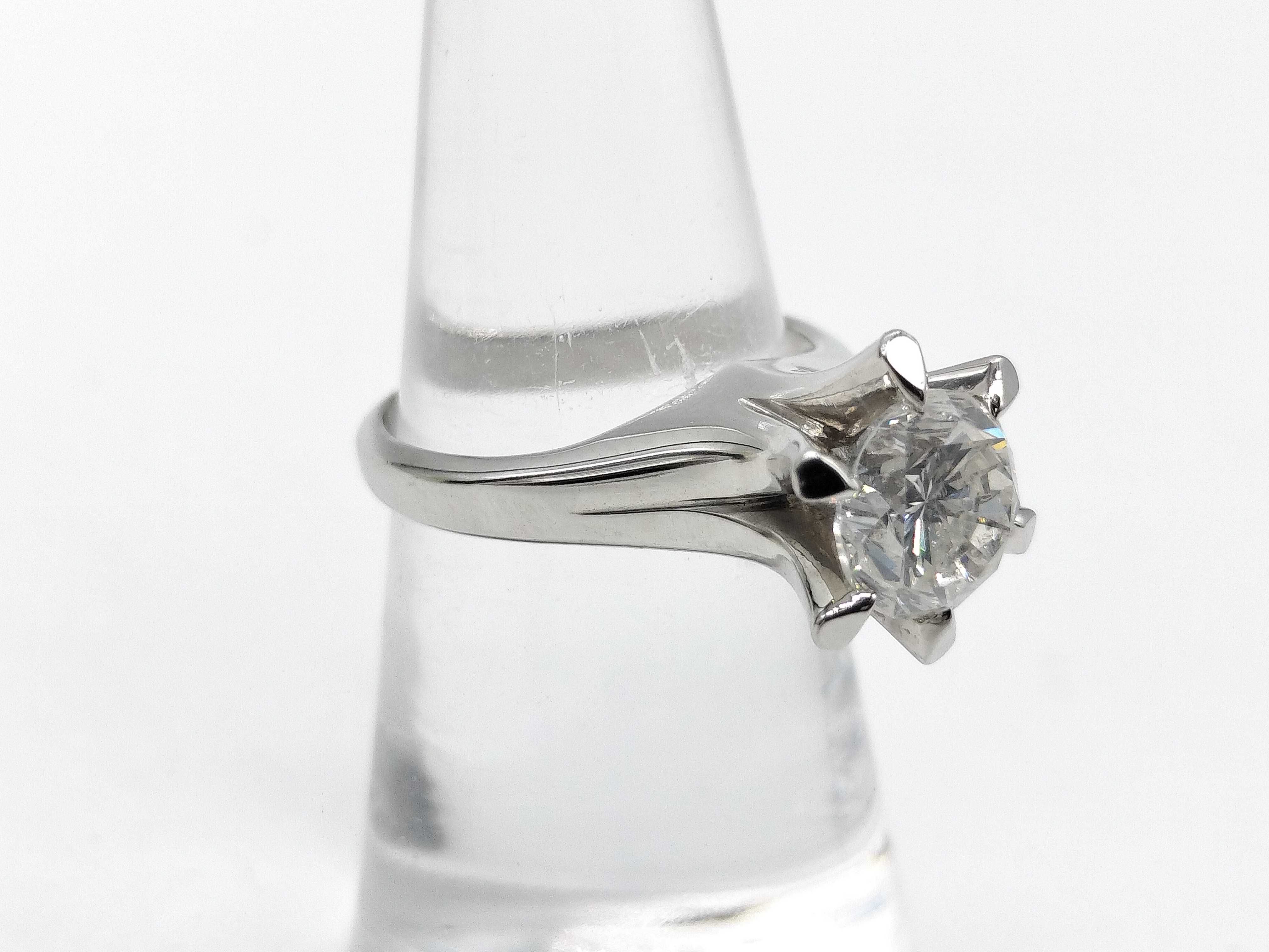 1.953ct Natural G-I1 Diamond Pt900 Solitaire Ring W/Central Gem Laboratory Report