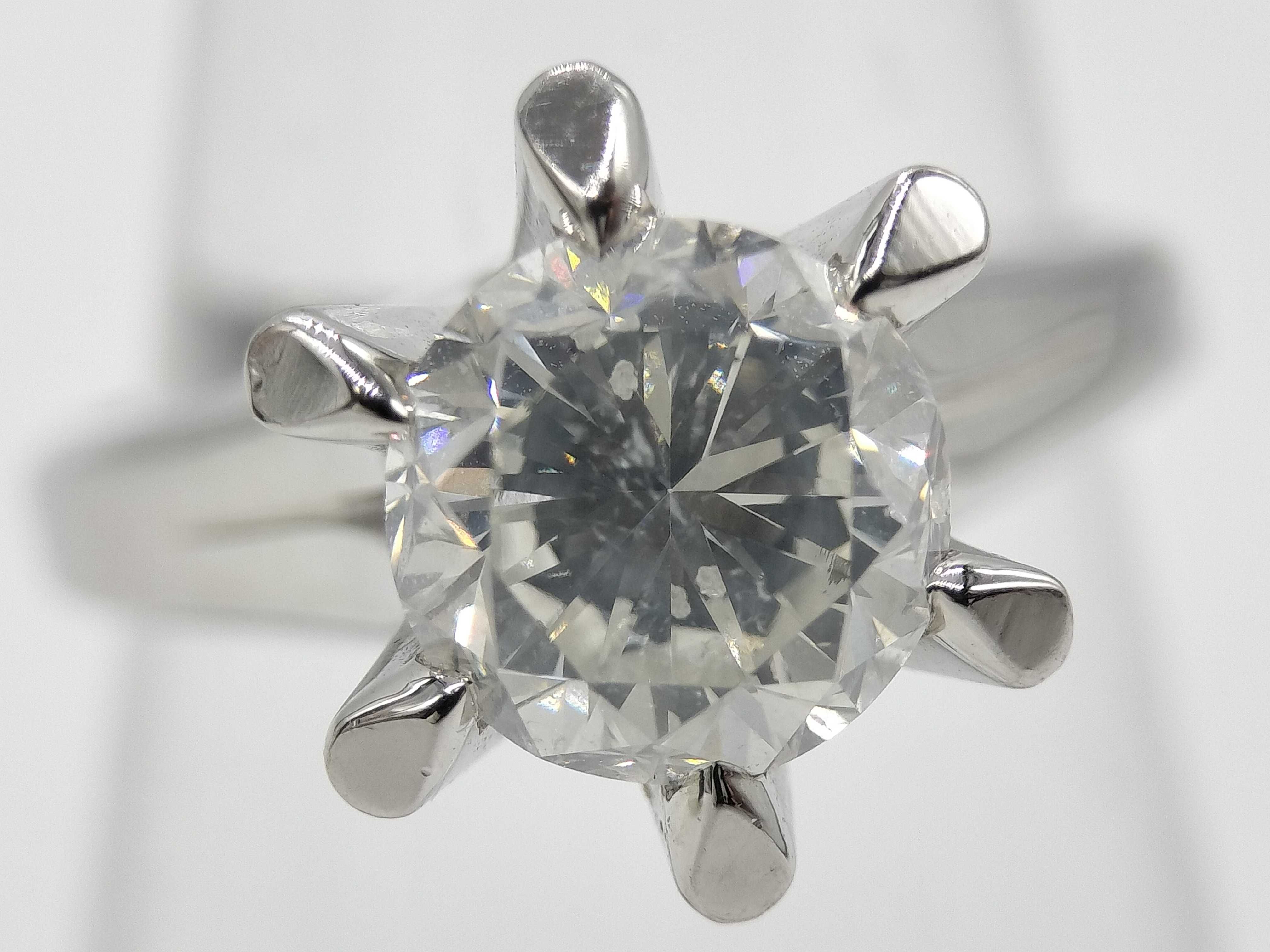 1.953ct Natural G-I1 Diamond Pt900 Solitaire Ring W/Central Gem Laboratory Report