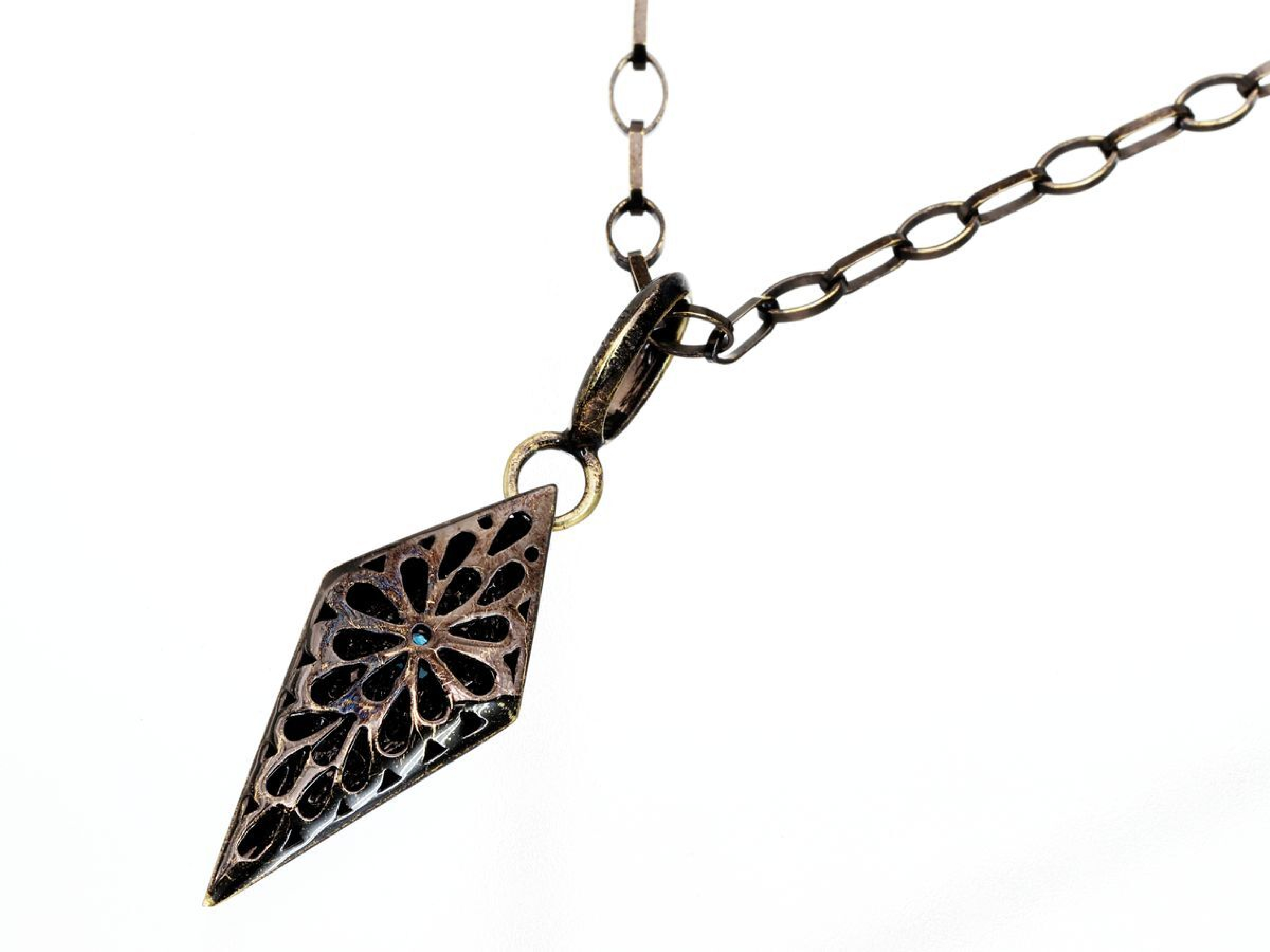 An 18K Gold Color-Change Alexandrite Pendant with 10K Gold Necklace and Memo