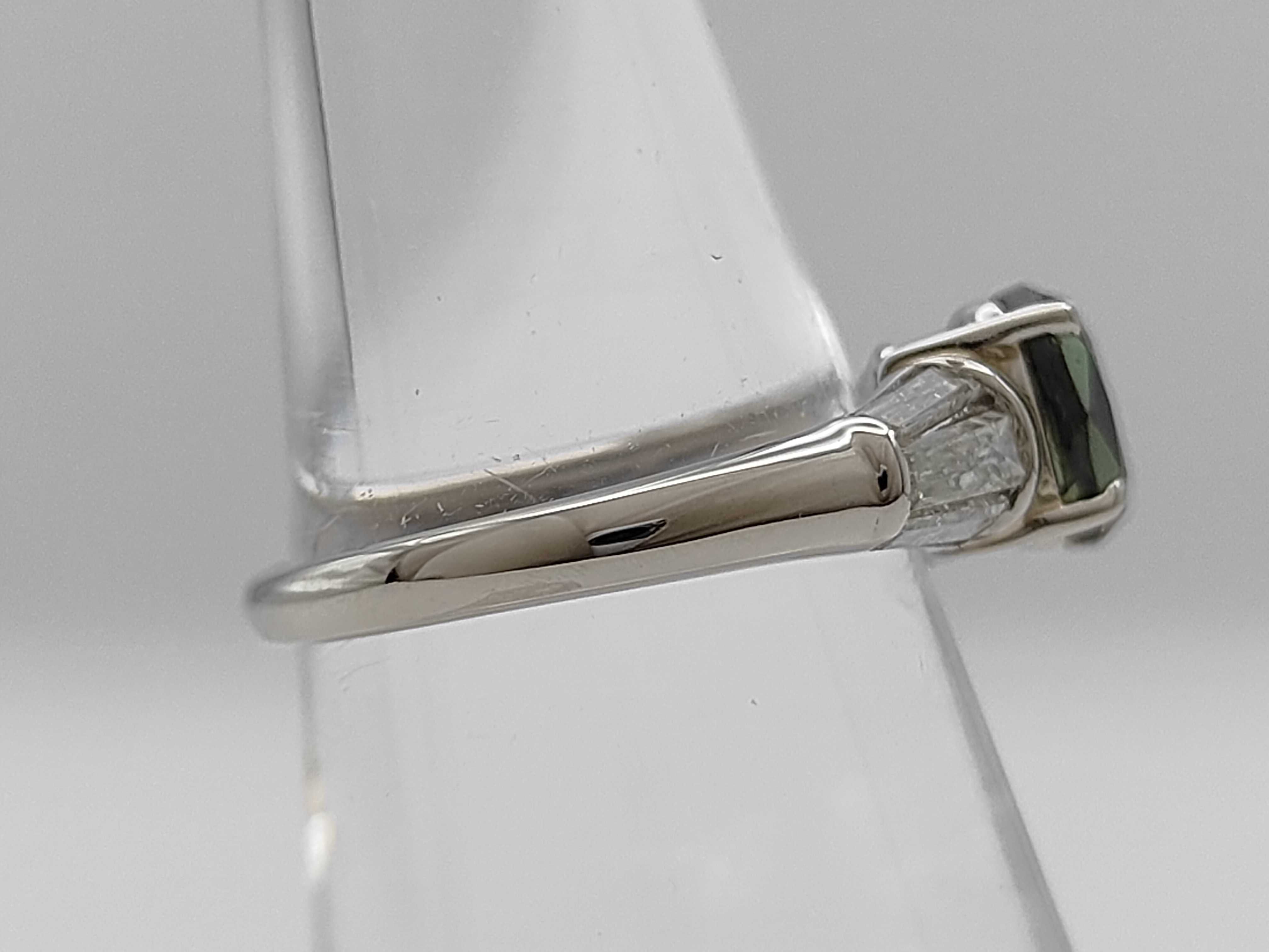Pt900 1.79ct Natural Alexandrite and 0.64ctw Natural Diamond Ring Size 5.5 W/GIA Report