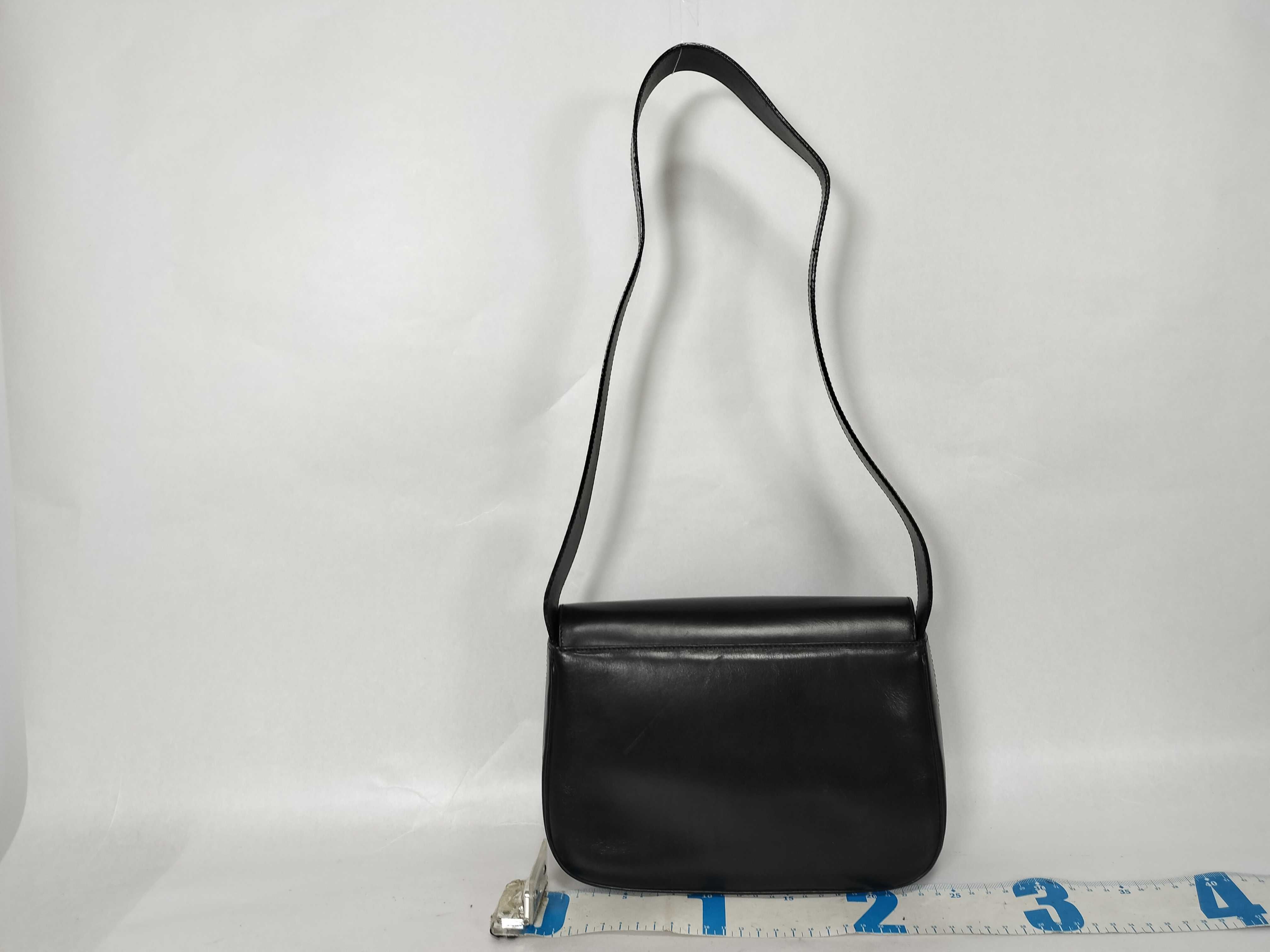 Vintage Salvatore Ferragamo Vara Bow Black Leather Shoulder Bag with Dust Bag