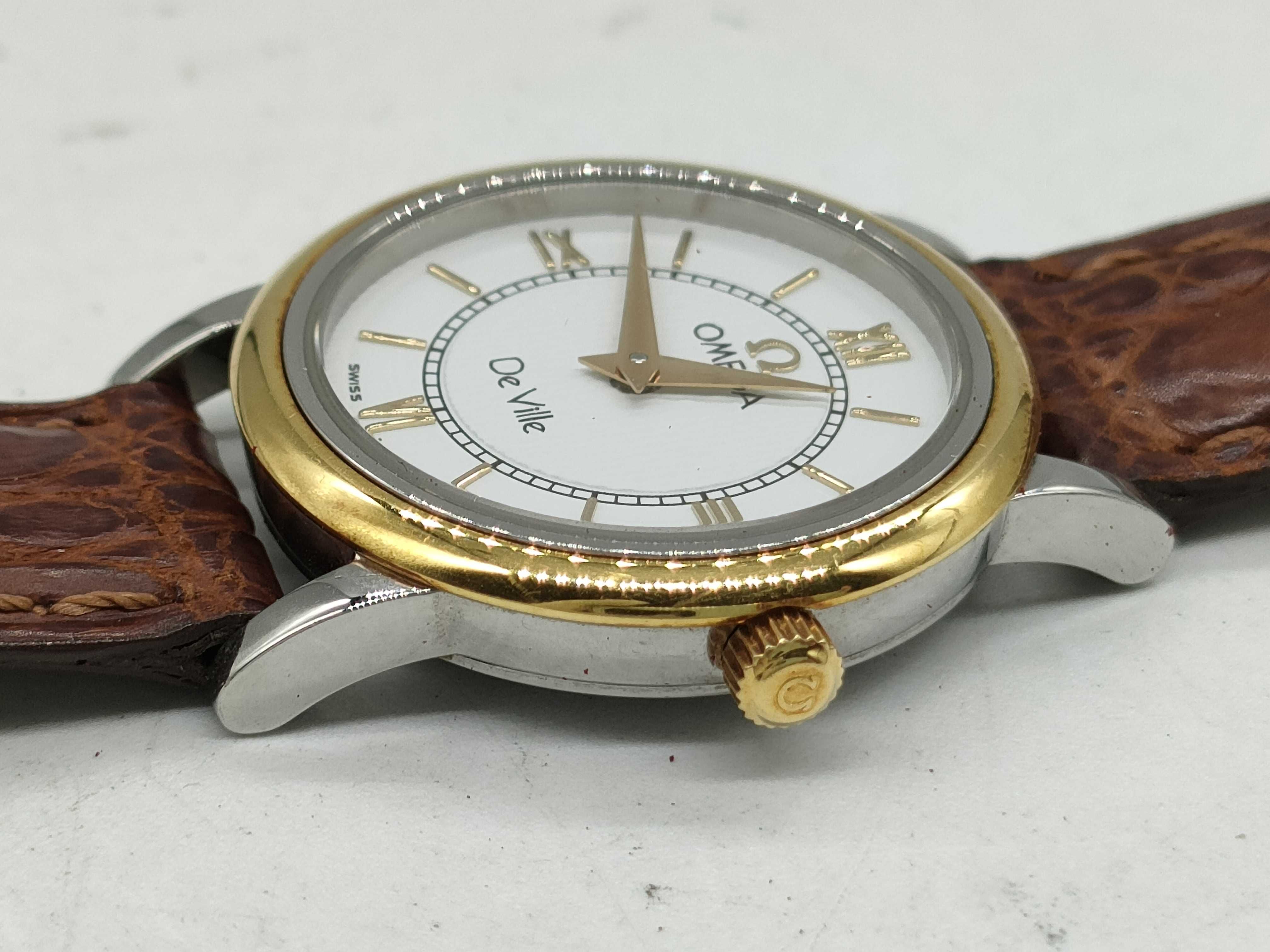 Vintage Omega De Ville Two-Tone Stainless Steel Ladies Wristwatch