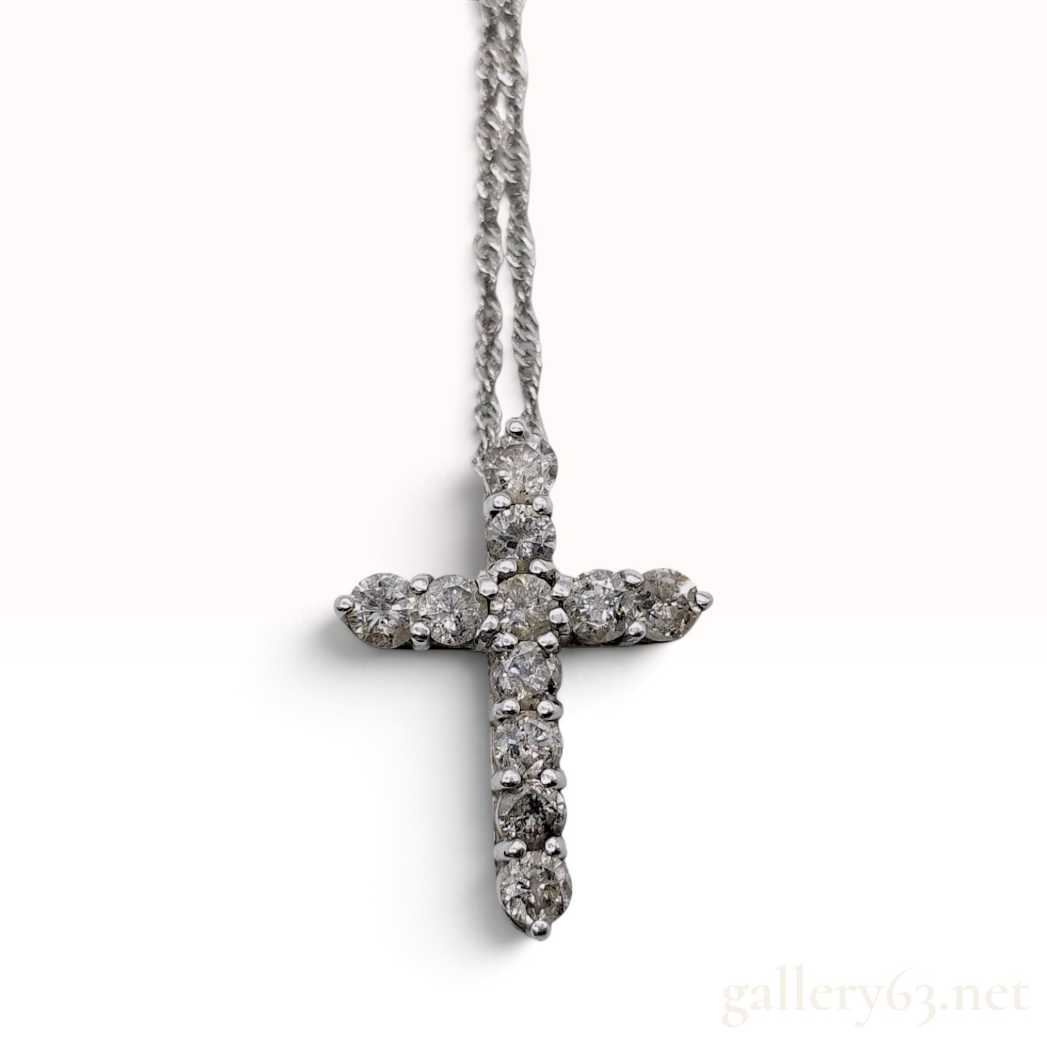 Platinum and 0.50ctw Natural Diamond Cross Pendant Necklace