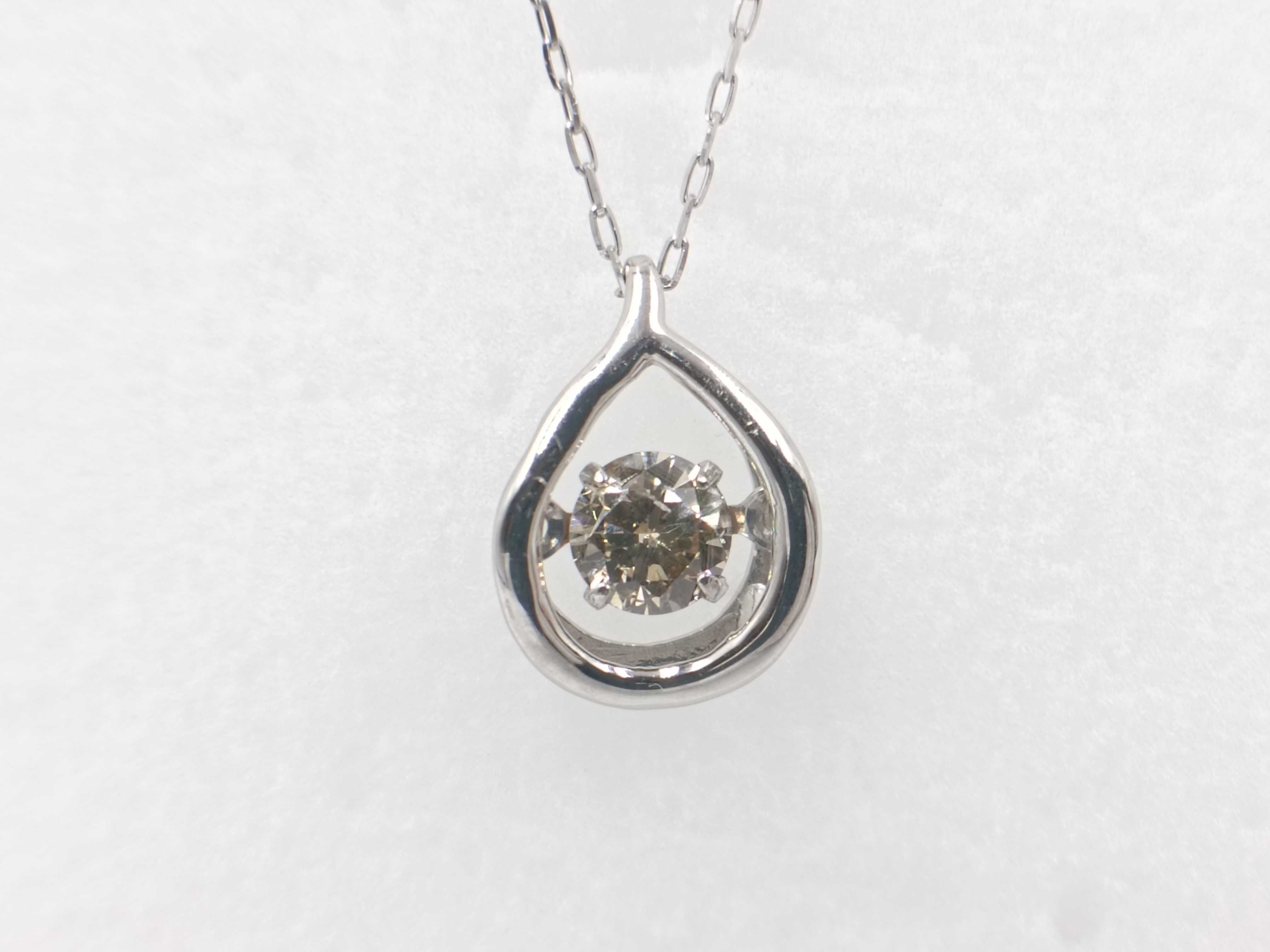 Pt900 and 0.20ct Natural Diamond Teardrop Dancing Stone Pendant Necklace