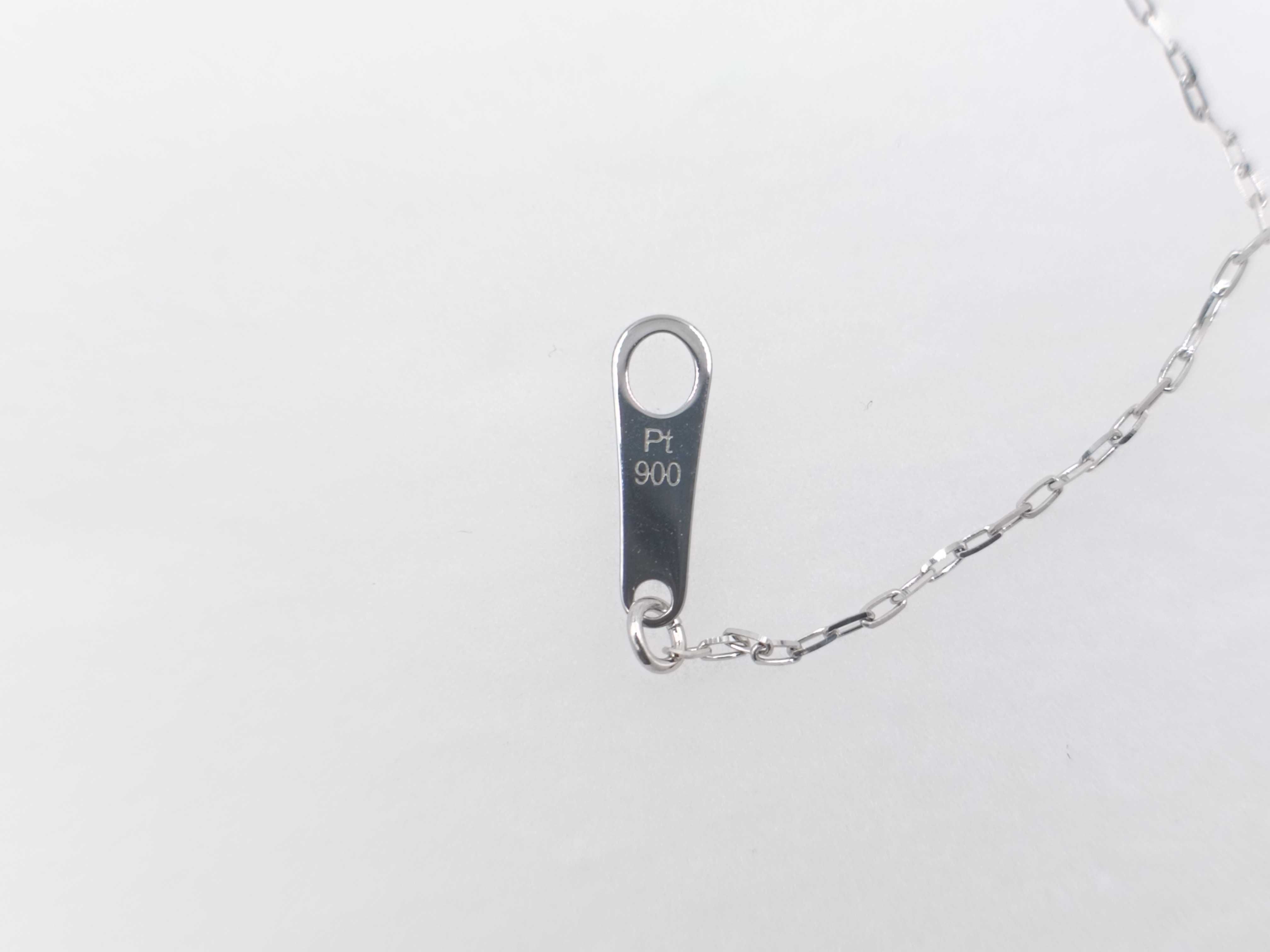 Pt900 and 0.20ct Natural Diamond Teardrop Dancing Stone Pendant Necklace