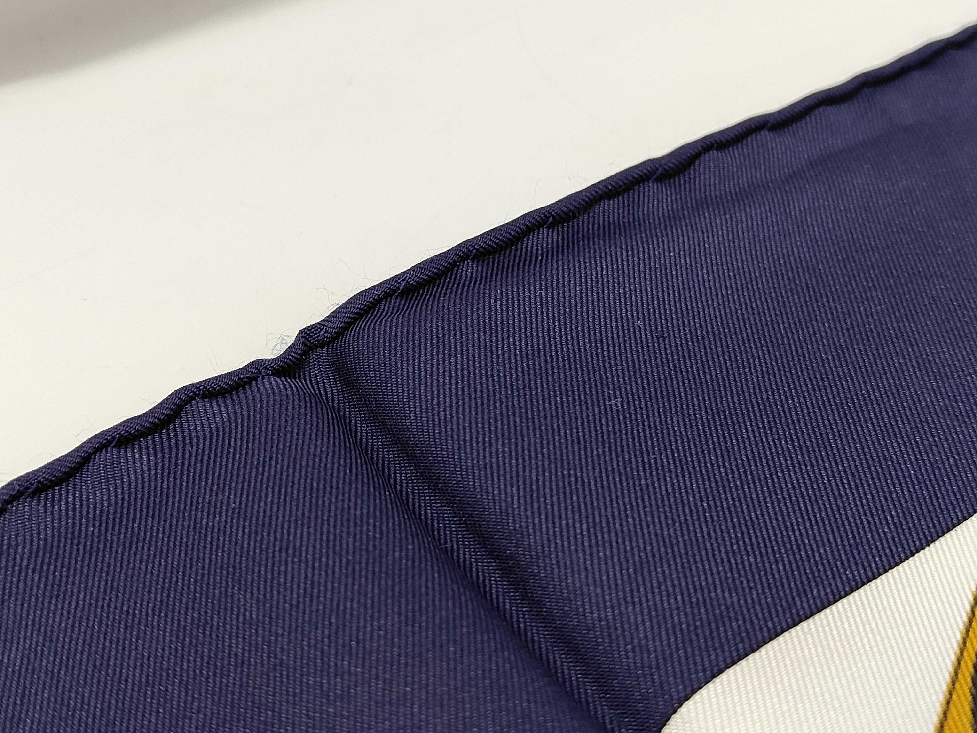 Hermes Eperon d'Or Navy Silk Carre 90