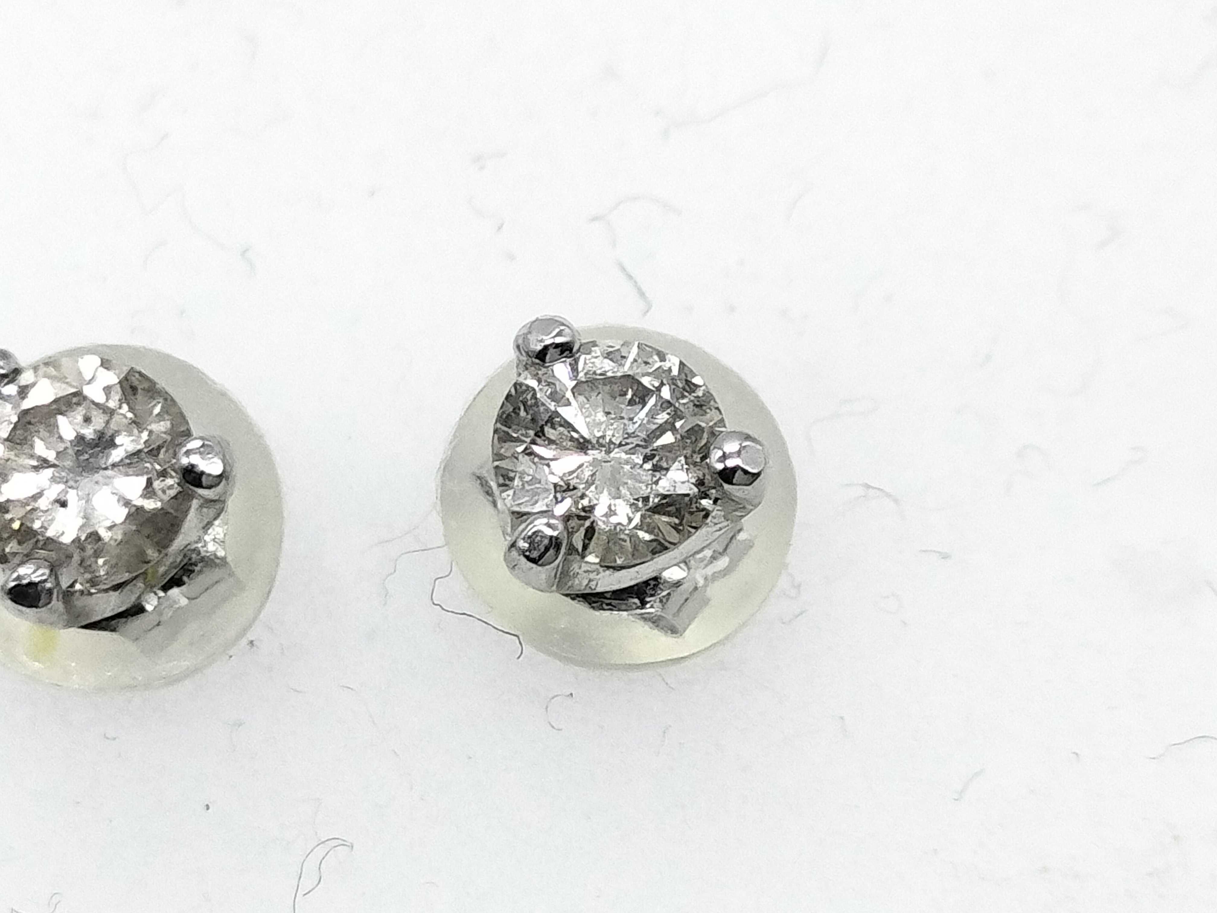 0.40ctw Natural Diamond Stud Earrings