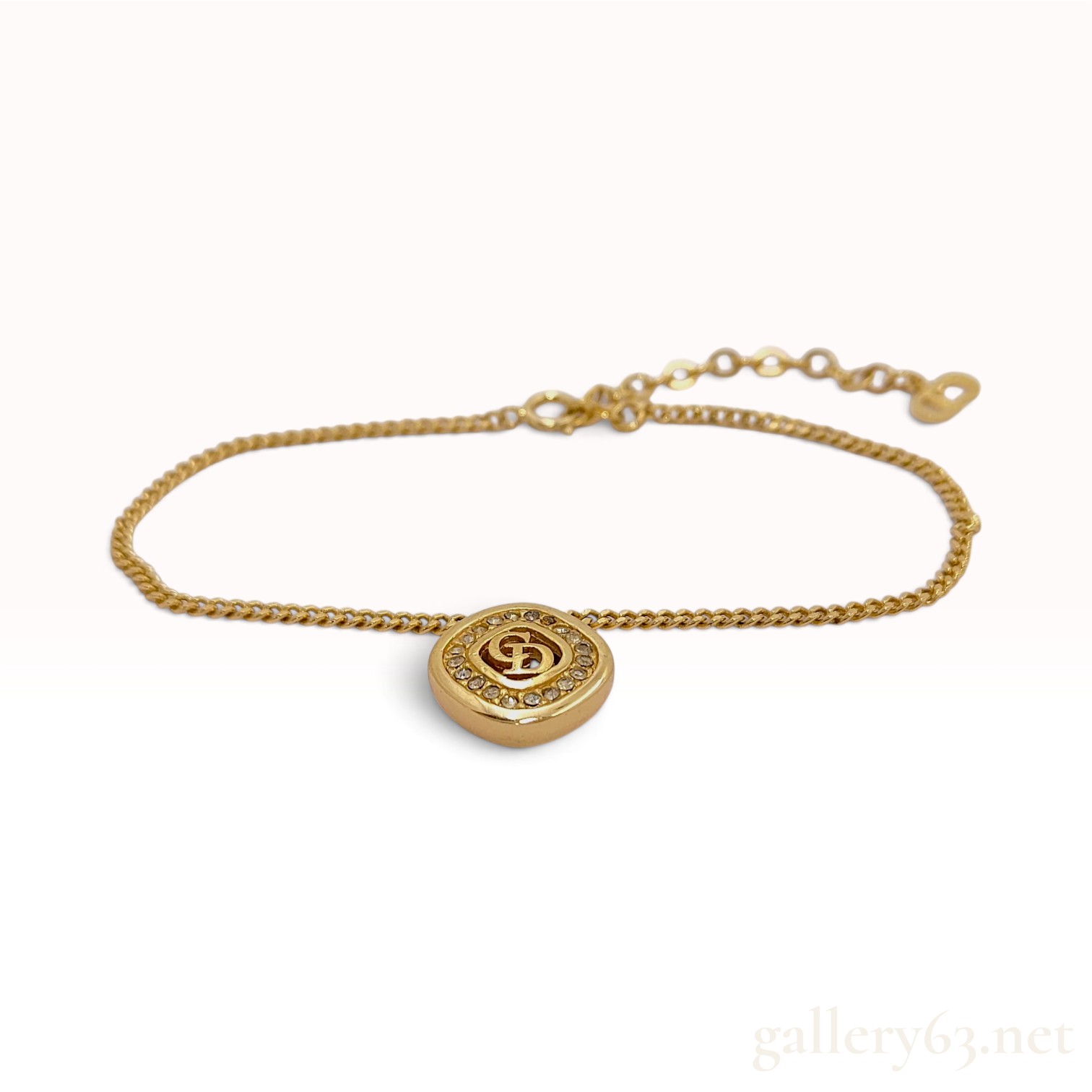 Vintage Christian Dior CD Logo Gold Toned Curb Link Bracelet