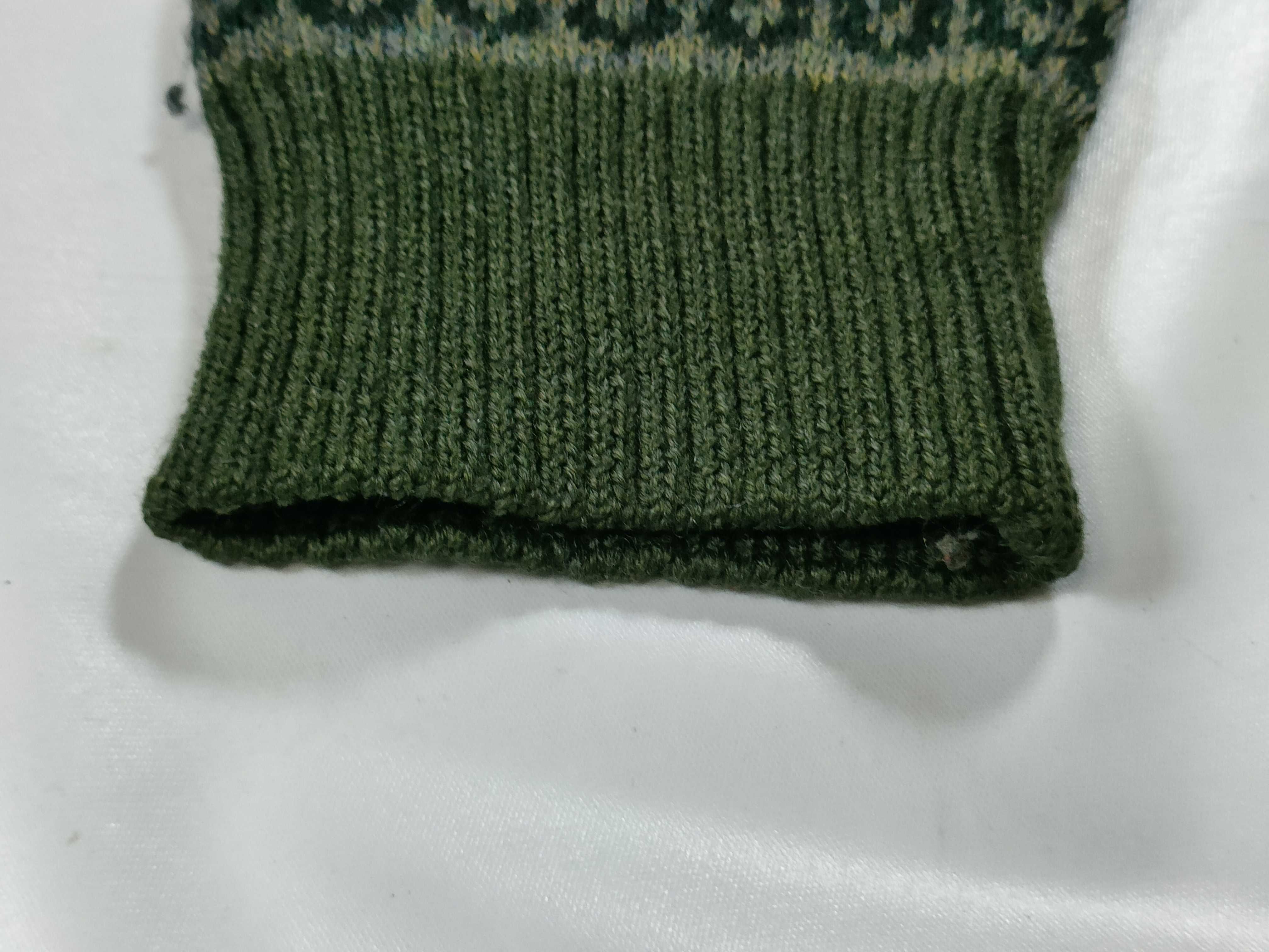 Vintage Burberrys Golf Course Motif Olive Green Wool Crewneck Sweater Size 40