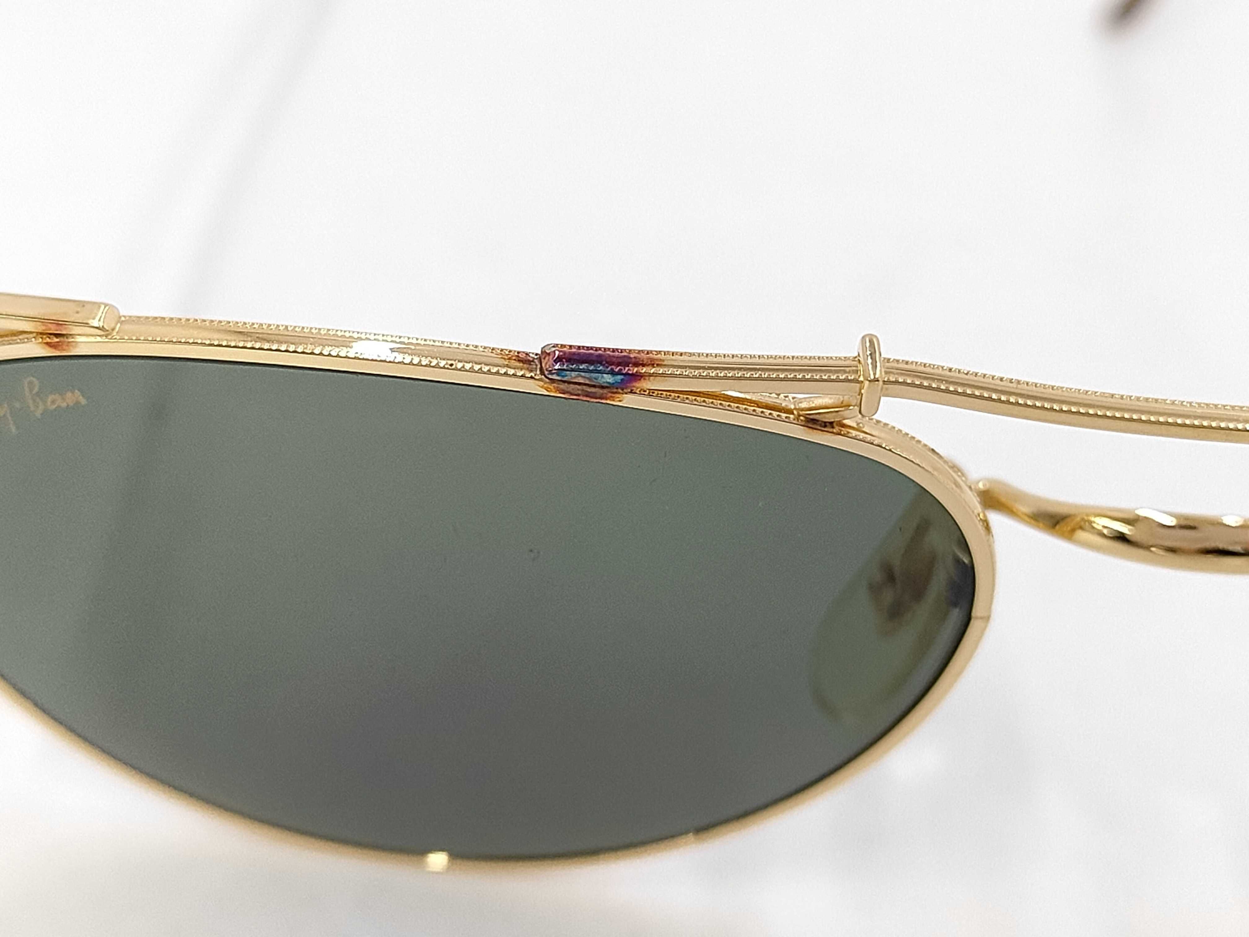 Vintage Ray-Ban Deco Metals Oval Gold-Toned Sunglasses with Case