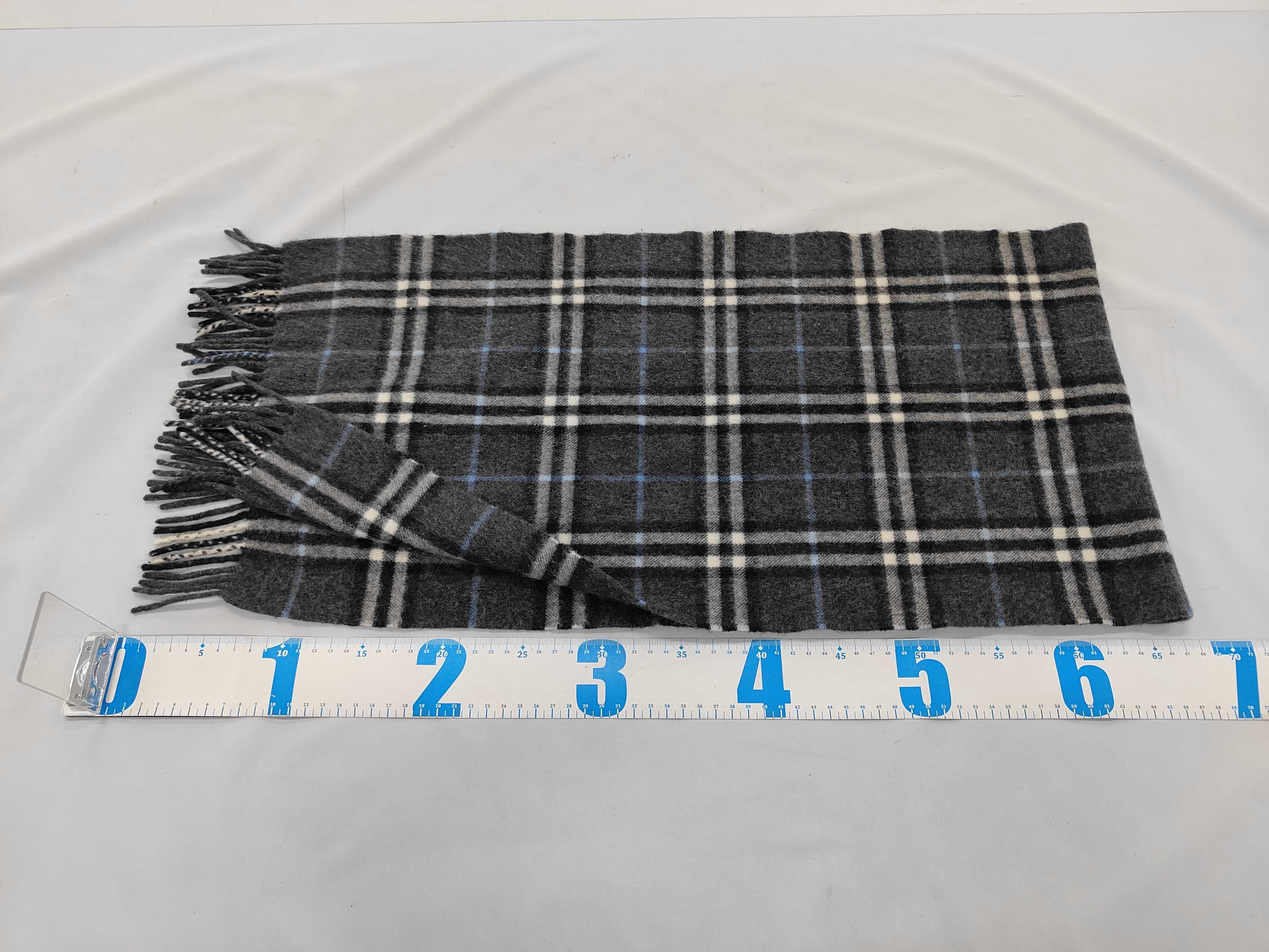 Vintage Burberrys Check Charcoal Gray Pure Cashmere Scarf