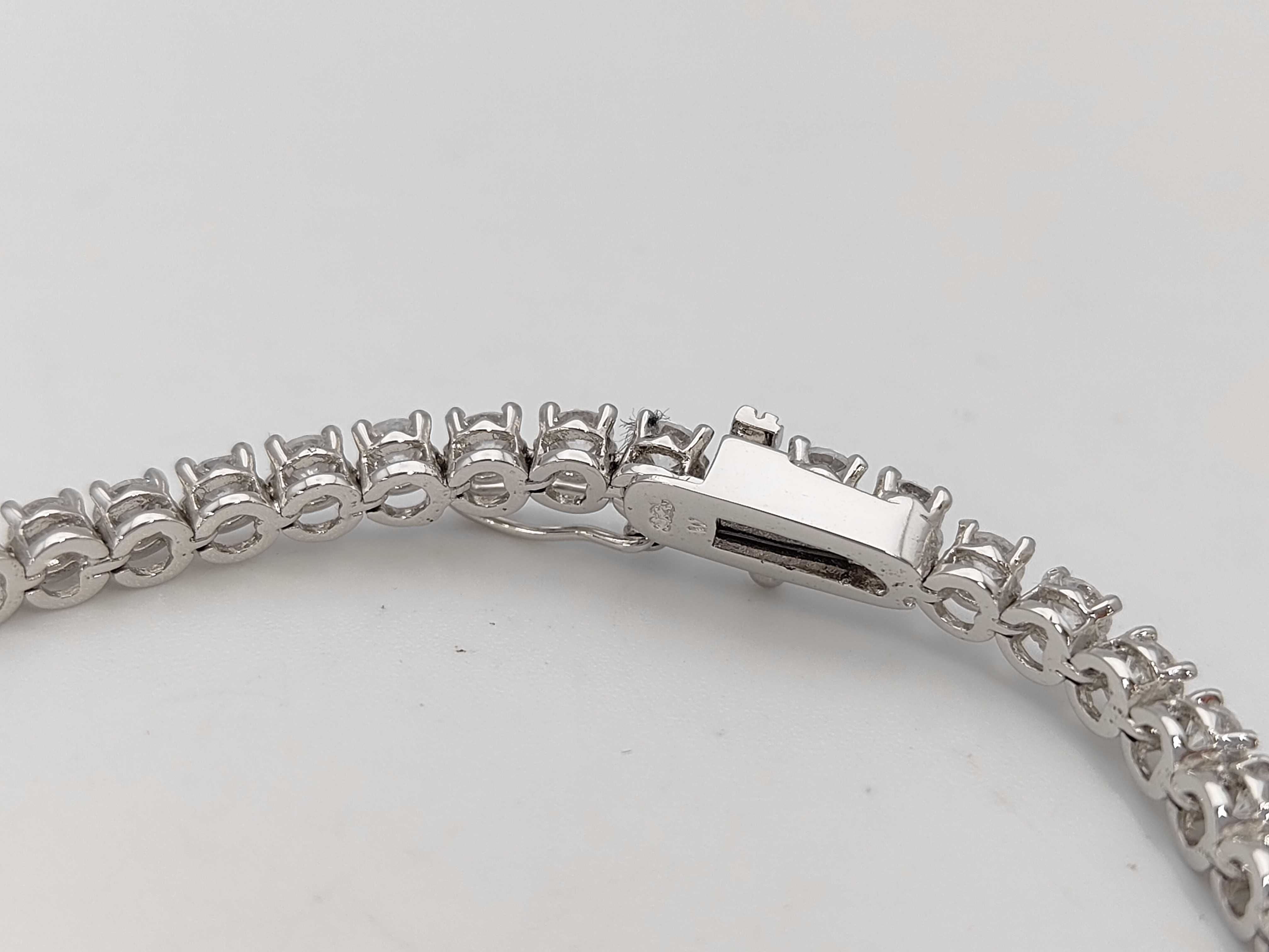 Sterling Silver Round Brilliant Cut Stone Graduated Tennis Necklace and Bracelet Suite