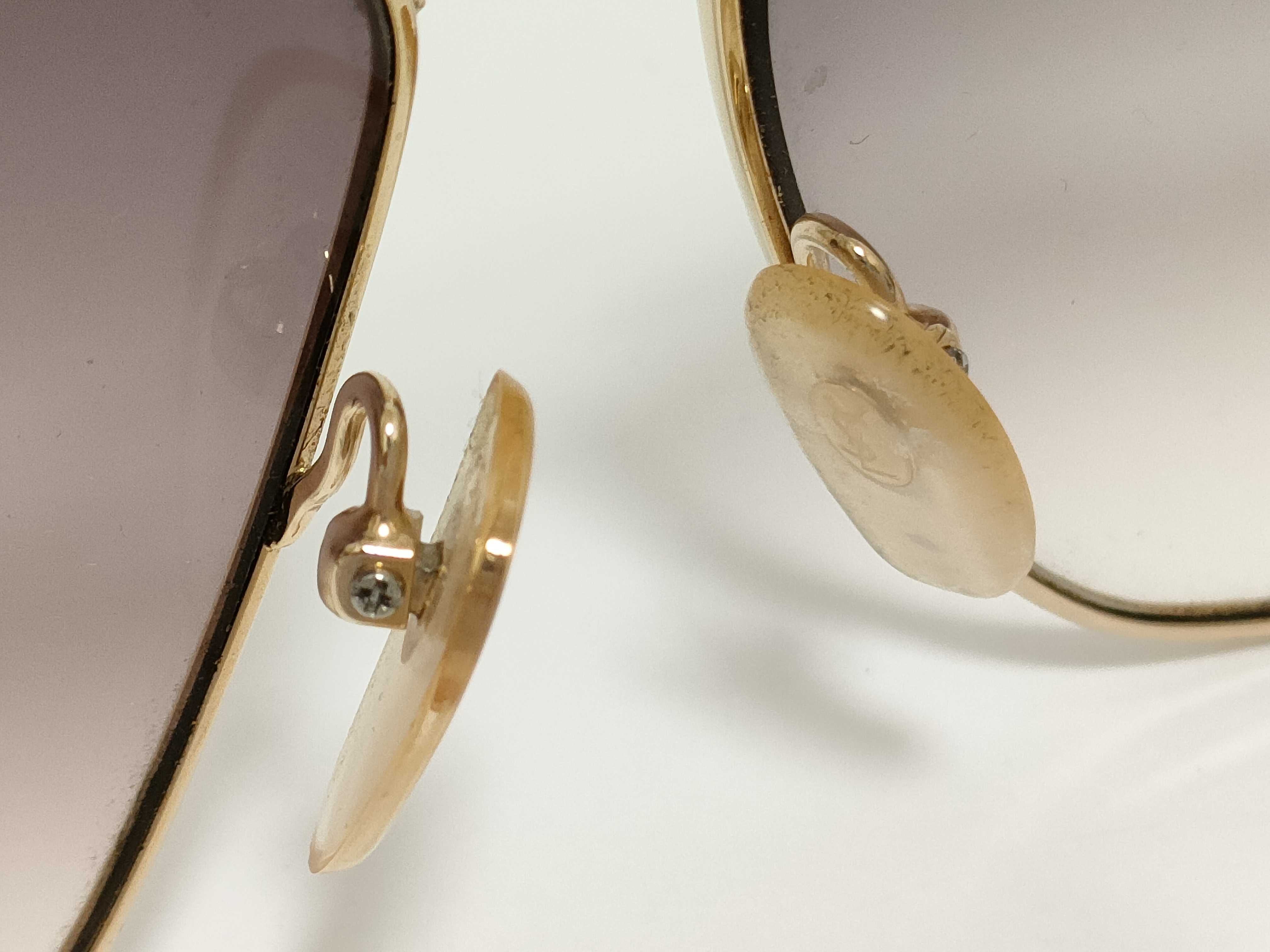 Vintage Yves Saint Laurent 31-2101 Gold-Toned Metal Aviator Sunglasses