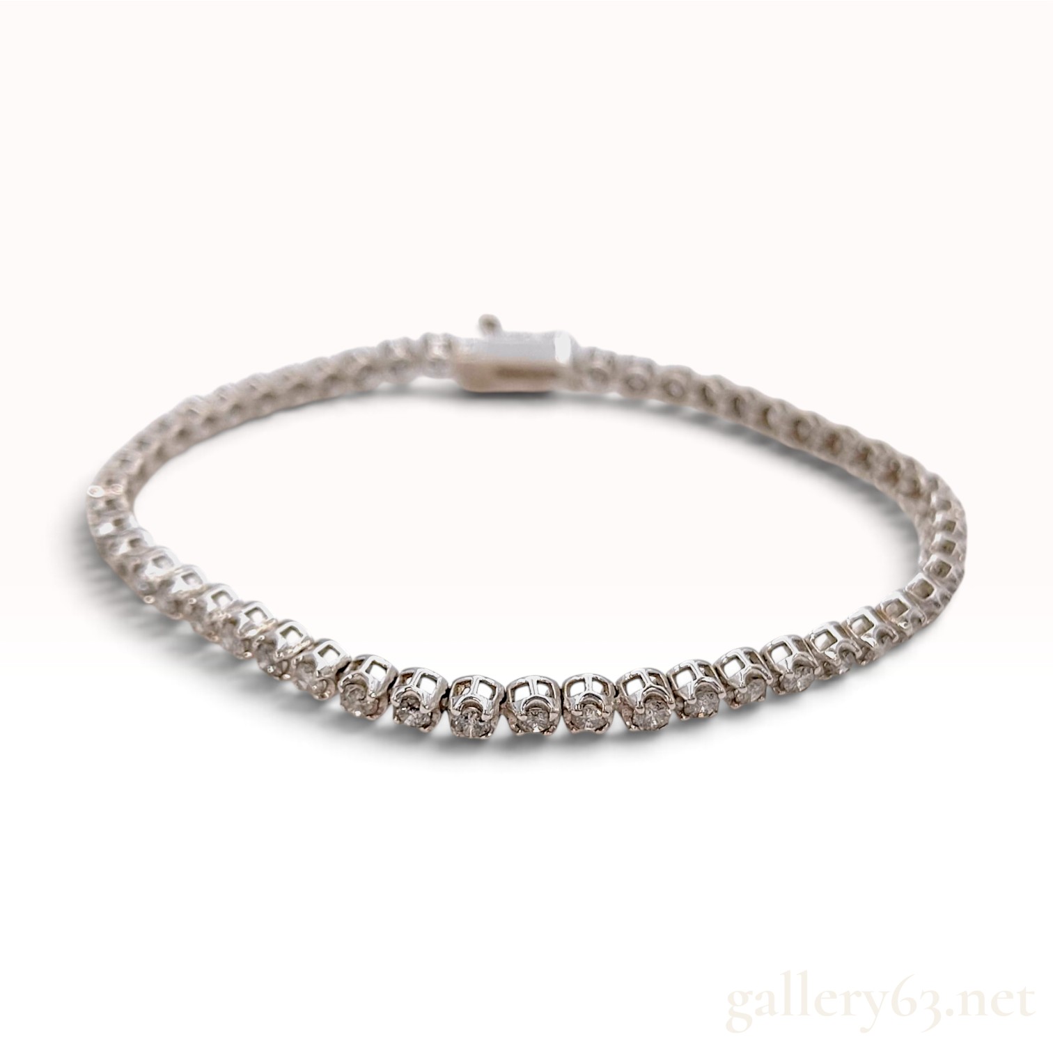 18KWG 3.00ctw Natural Diamond Tennis Bracelet