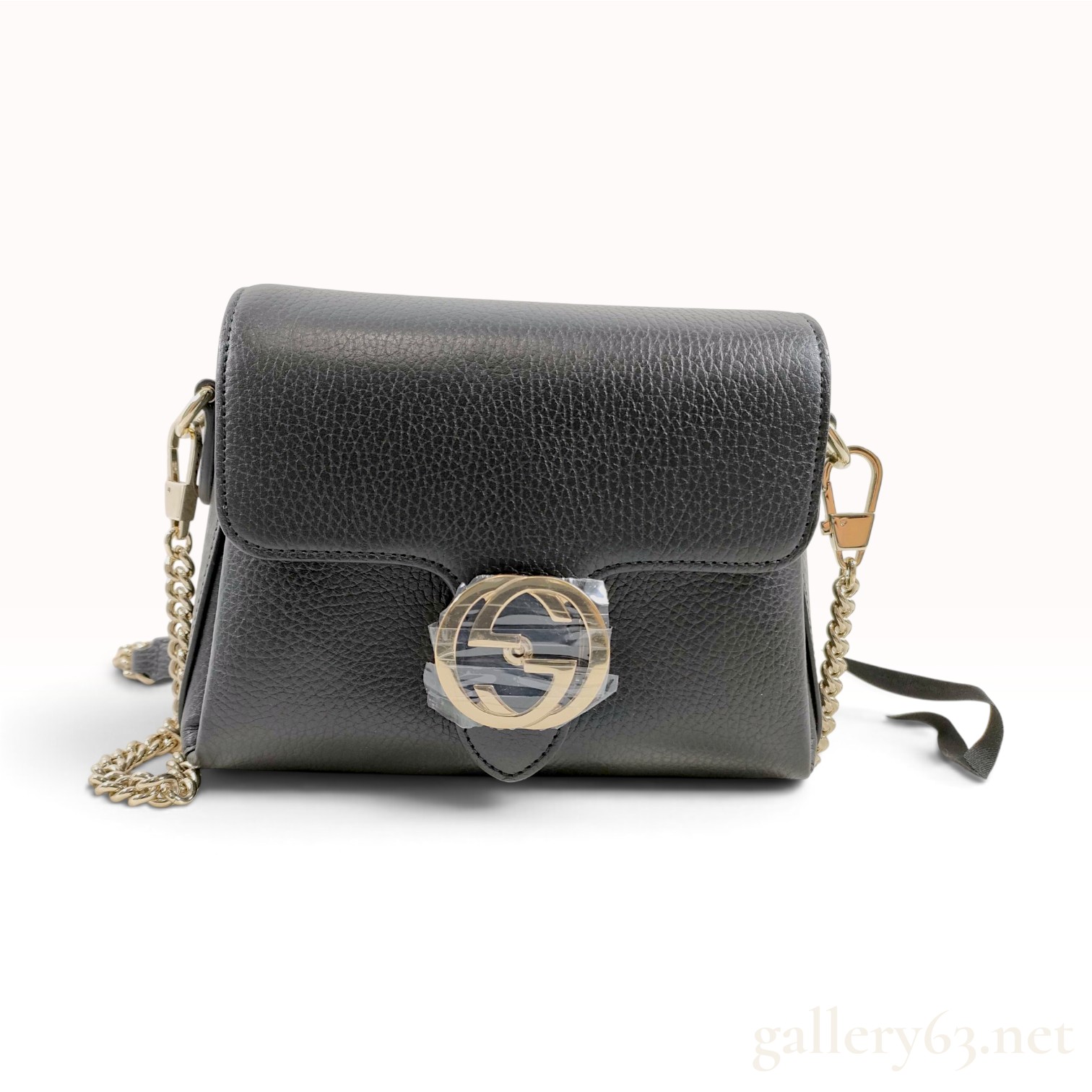 Gucci Interlocking G Black Pebbled Leather Crossbody Bag