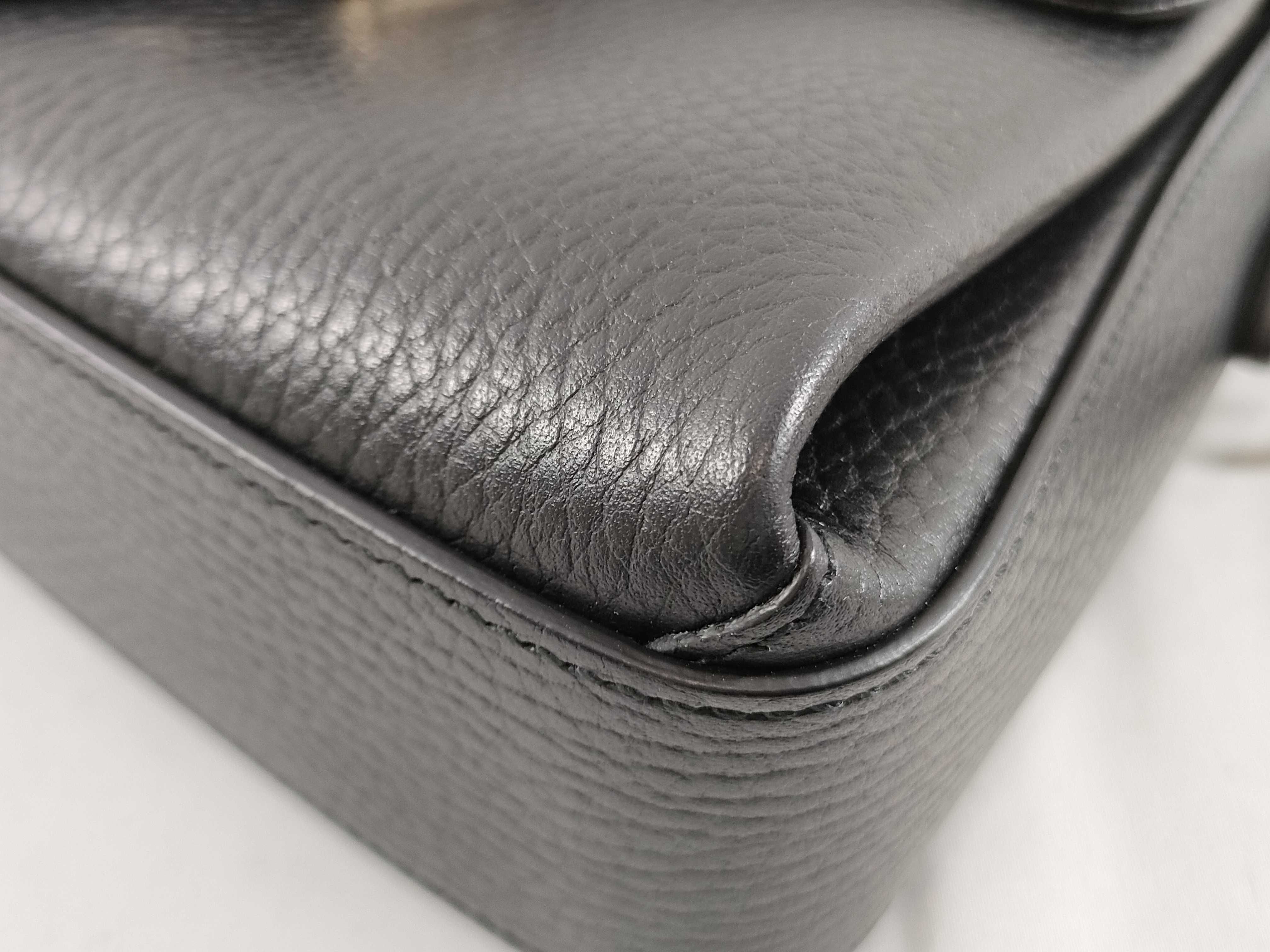 Gucci Interlocking G Black Pebbled Leather Crossbody Bag