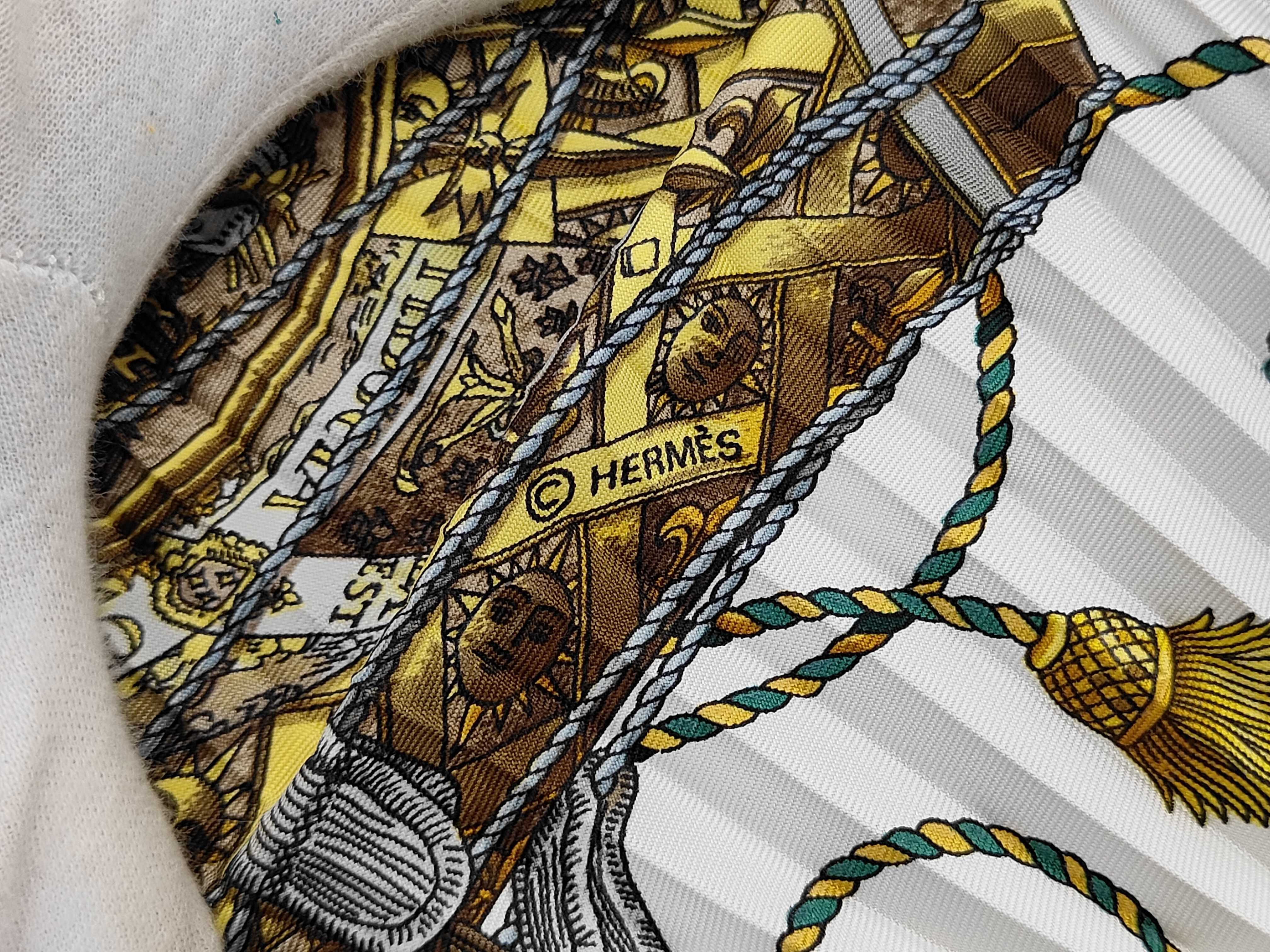 Hermes Les Tambours Sage Green Silk Plisse Scarf with Box