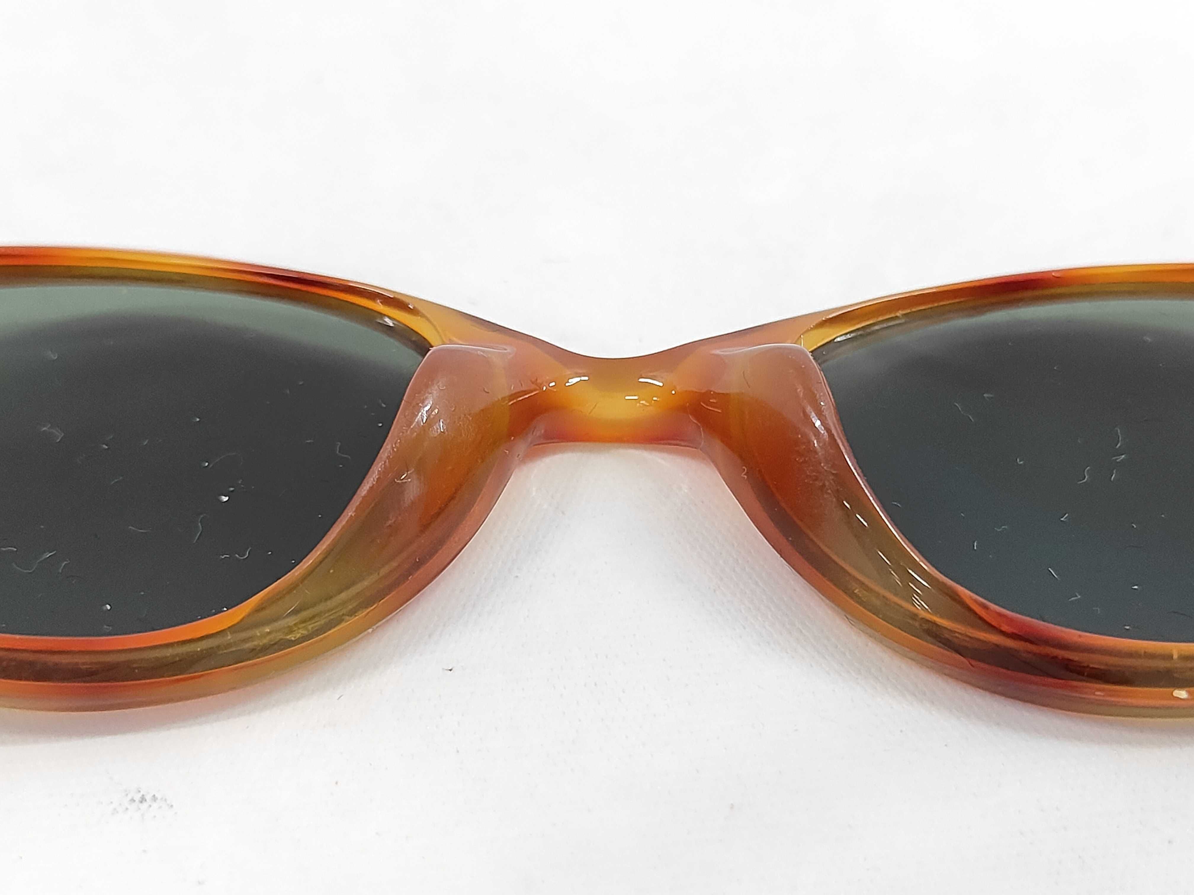Vintage Ray-Ban W2834 Amber Tortoiseshell Acetate Oval Sunglasses with Pouch