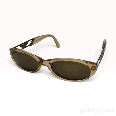 Vintage Emporio Armani 532-S Amber Acetate and Gold Metal Oval Sunglasses. This pair of Emporio 